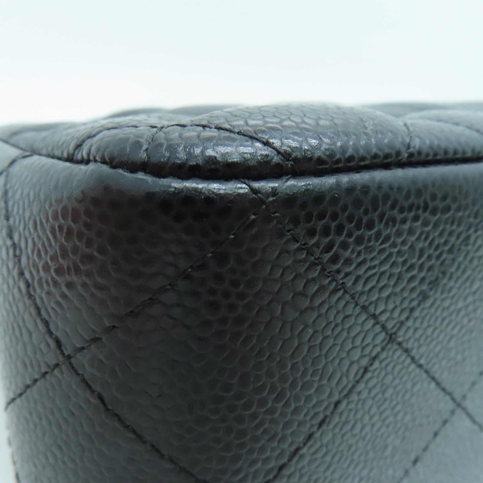 CHANEL 菱格牛皮皮革Jumbo Shoulder Bag金扣鏈帶肩背袋黑色