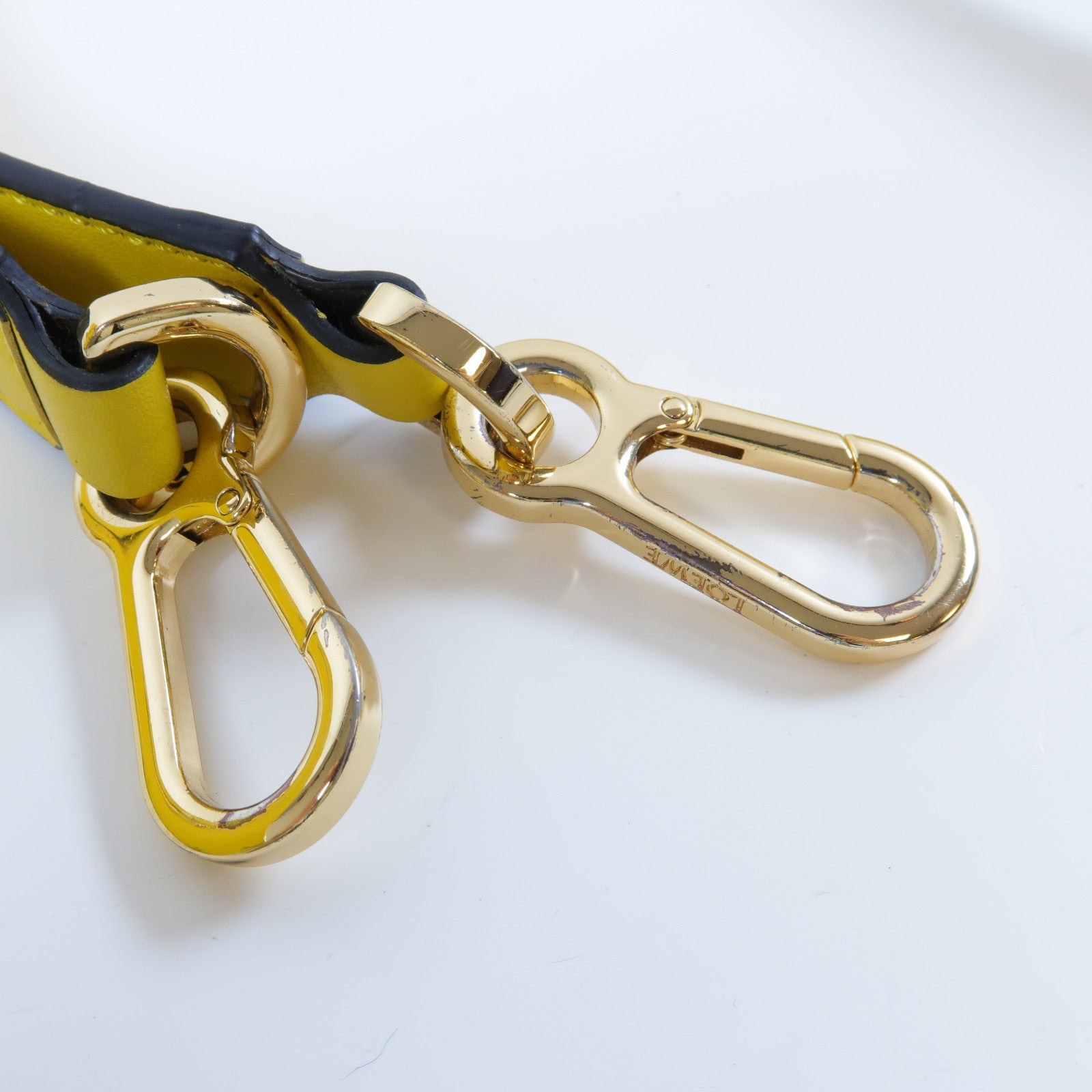 LOEWE 牛皮皮革Puzzle金扣手挽肩背兩用袋黃色