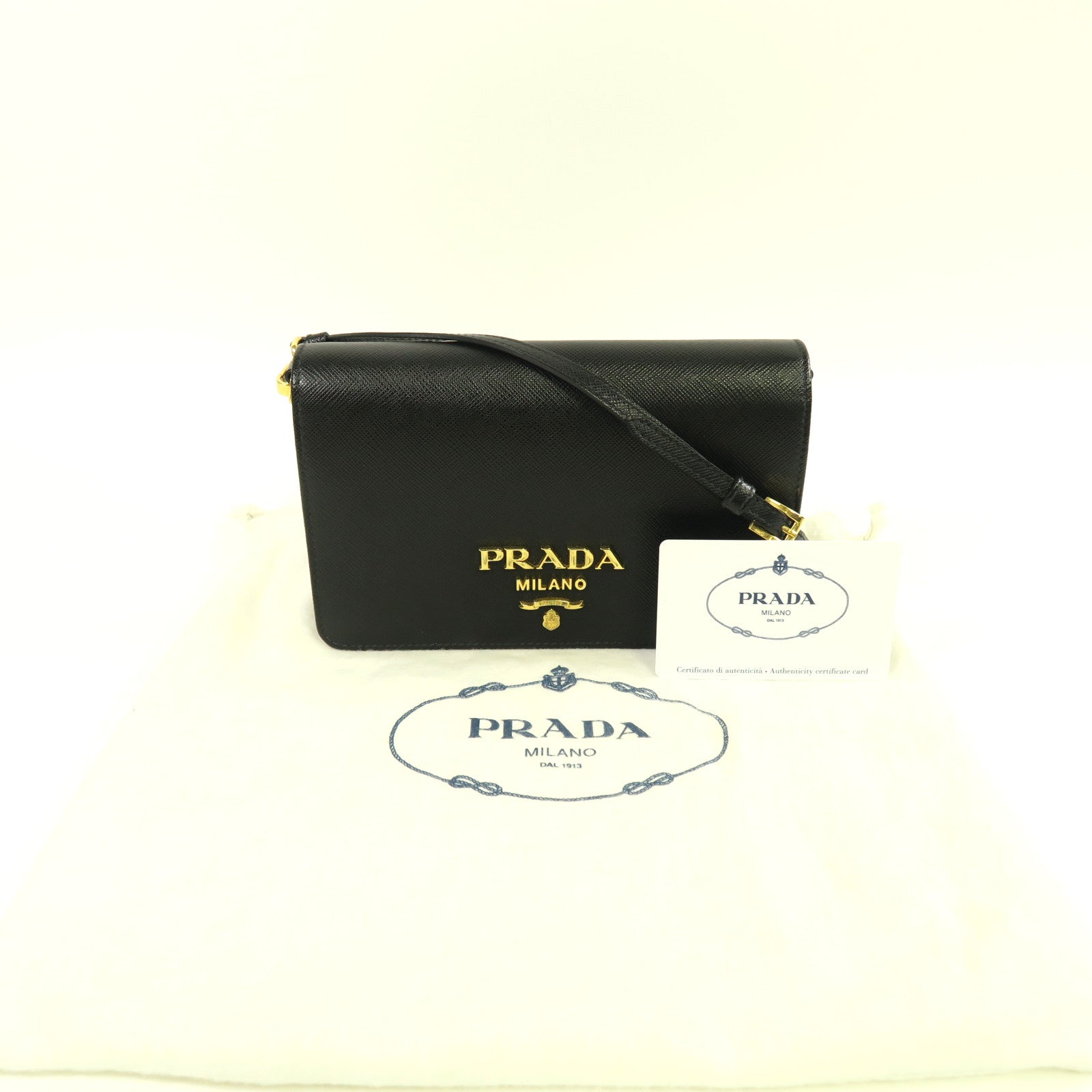 PRADA 牛皮皮革Shoulder Bag金扣肩背袋黑色