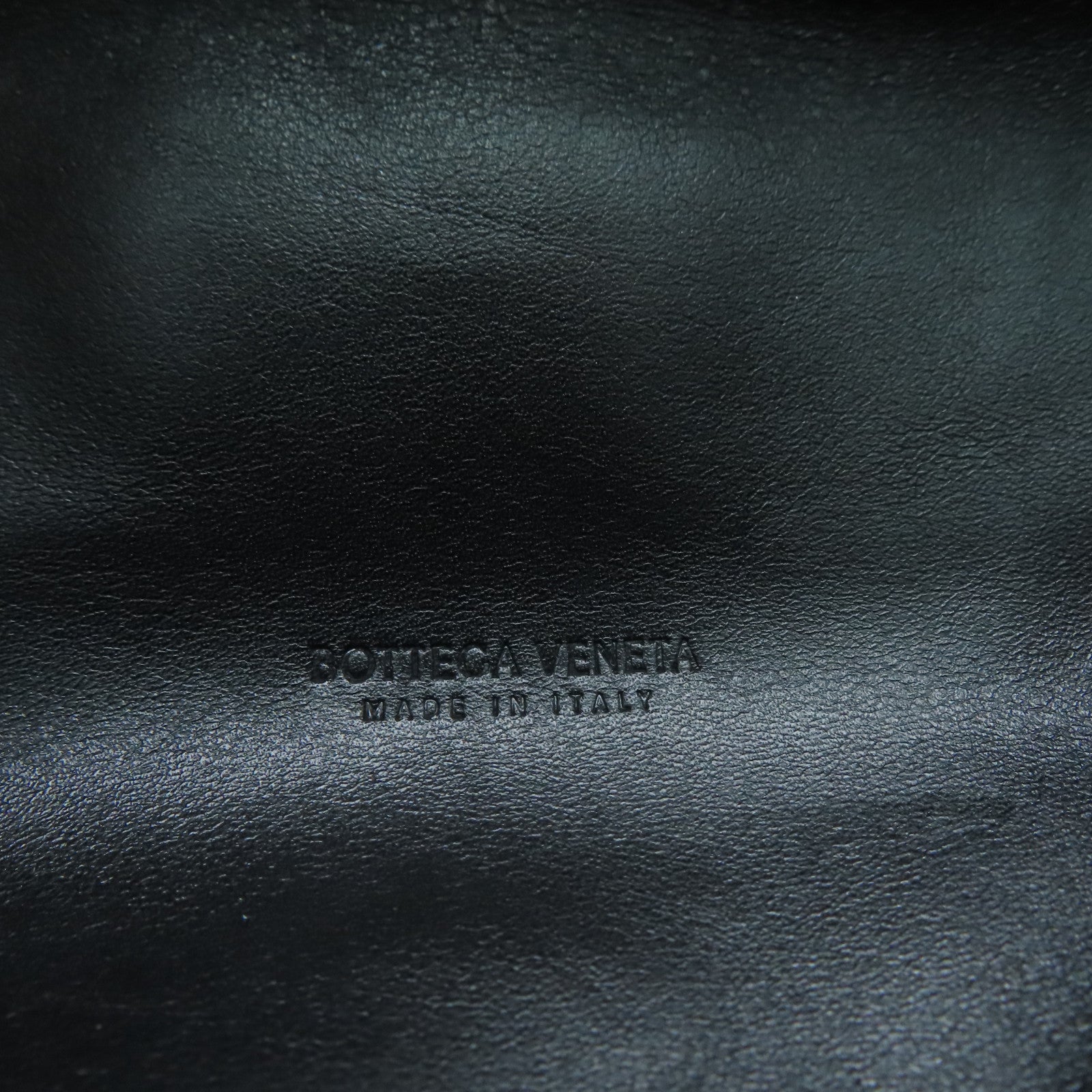 BOTTEGA VENETA 羊皮皮革Belt Chain Shoulder金扣链带肩背袋黑色