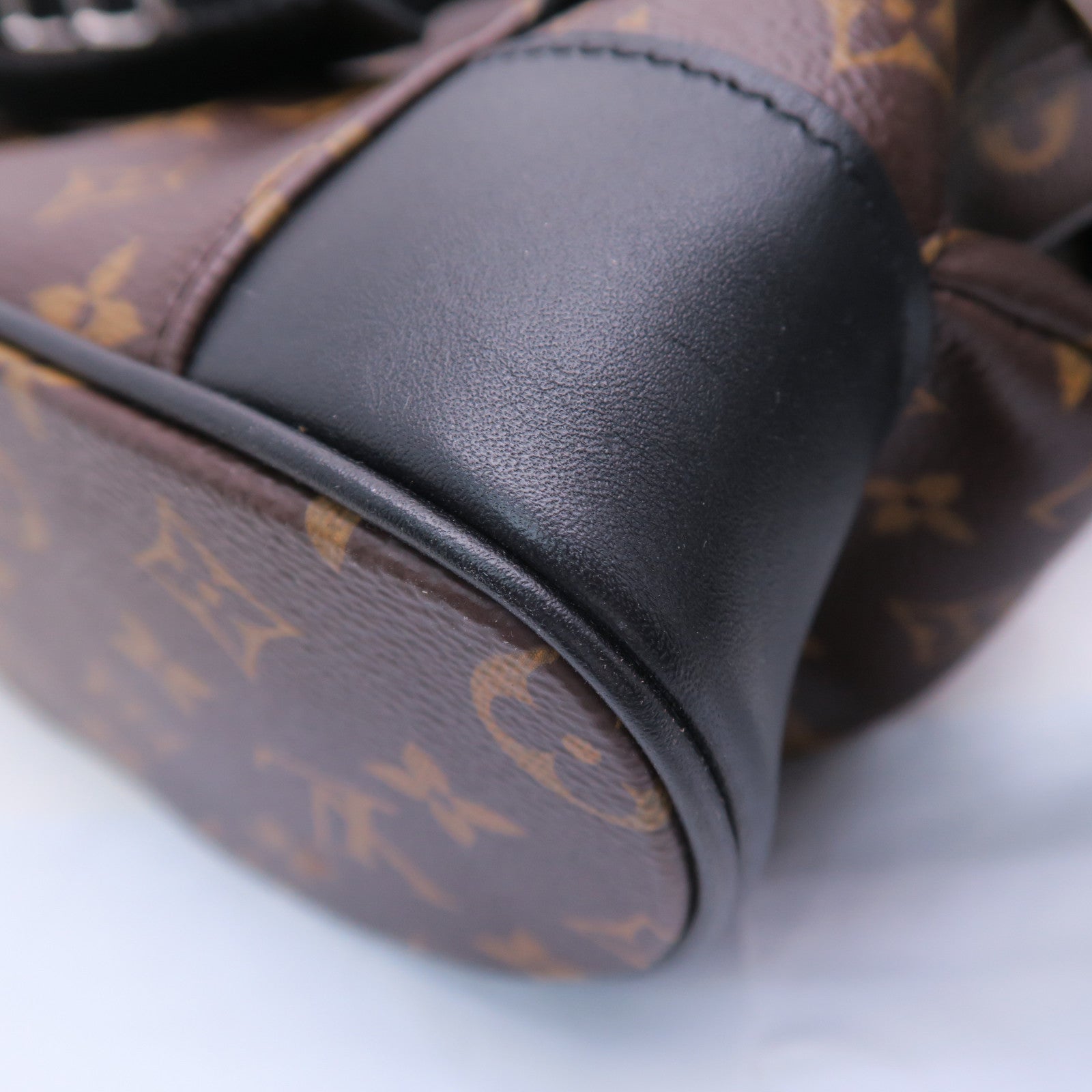 LOUIS VUITTON Monogram Christopher PM銀扣背包啡色