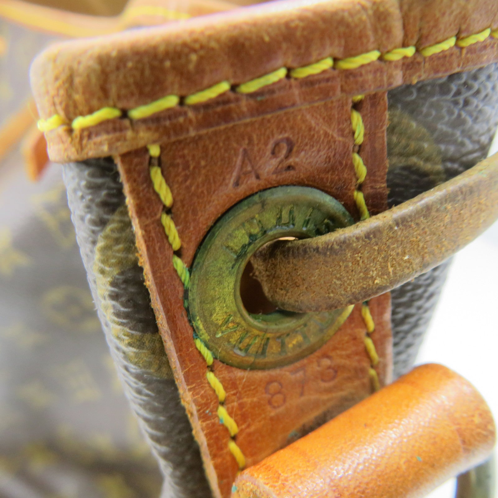 LOUIS VUITTON Monogram Noe Shoulder Bag肩背袋啡色
