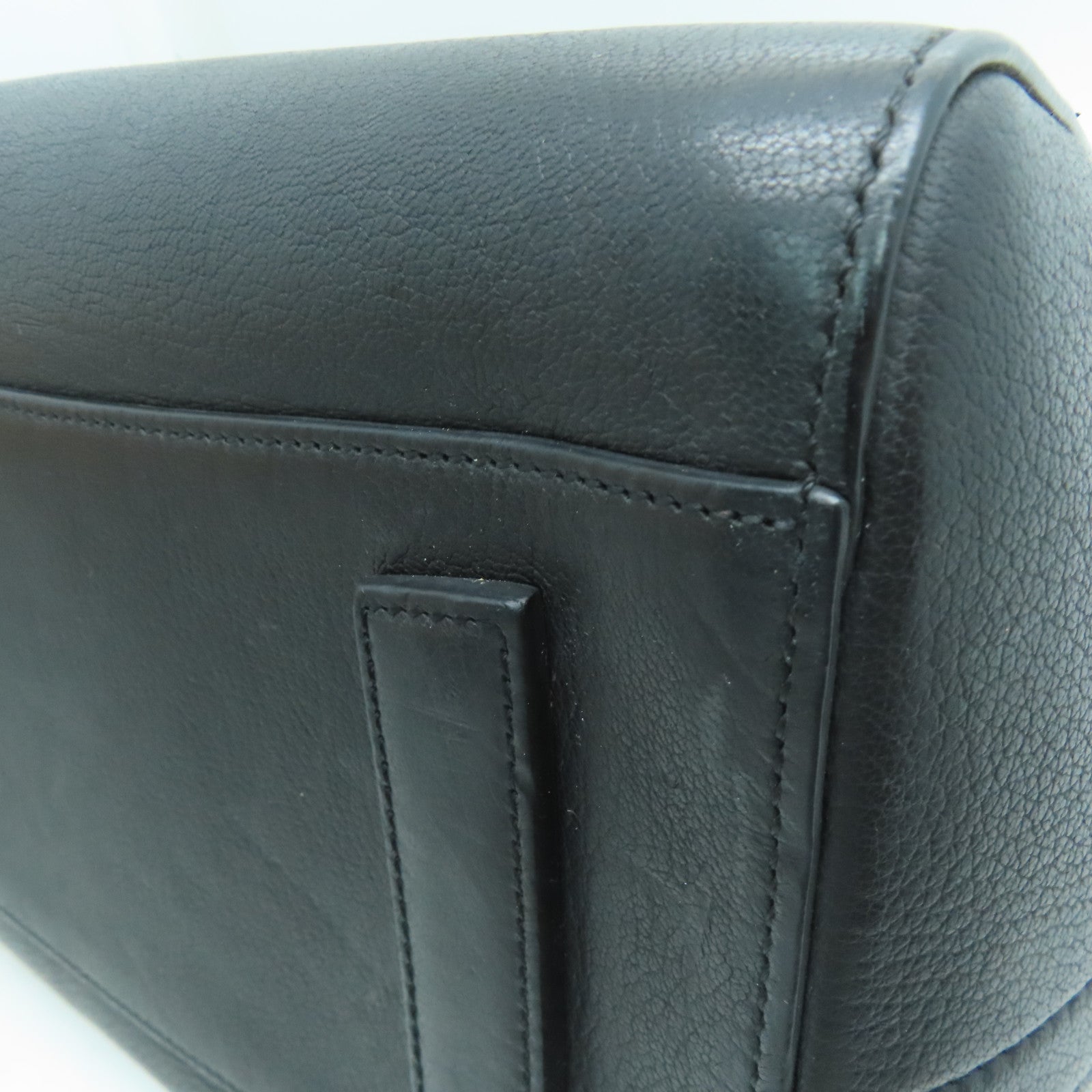 GIVENCHY 牛皮皮革Antigona Bag银扣手挽肩背两用袋黑色