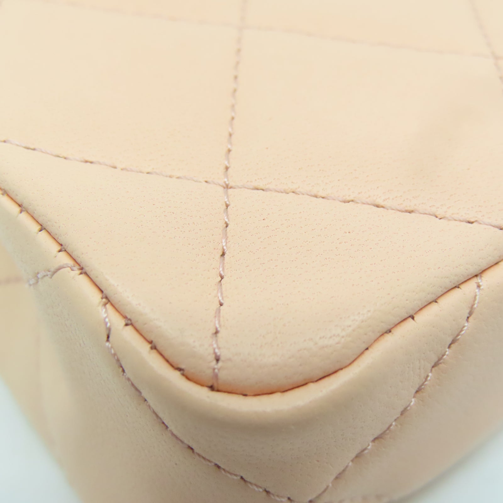 CHANEL 菱格羊皮皮革Shoulder Bag金扣鏈帶肩背袋粉紅色
