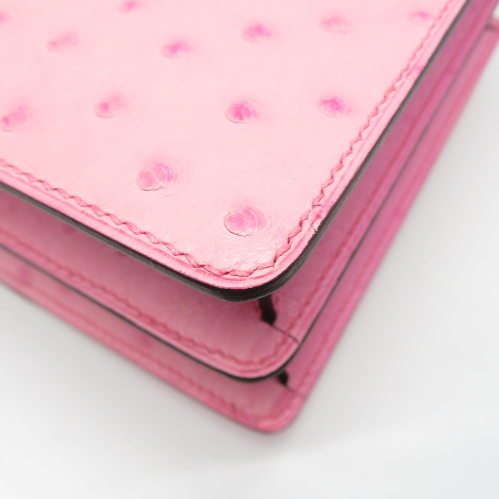 HERMES 鴕鳥皮革Mini Roulis銀扣肩背袋Rose bubblegum泡泡粉色