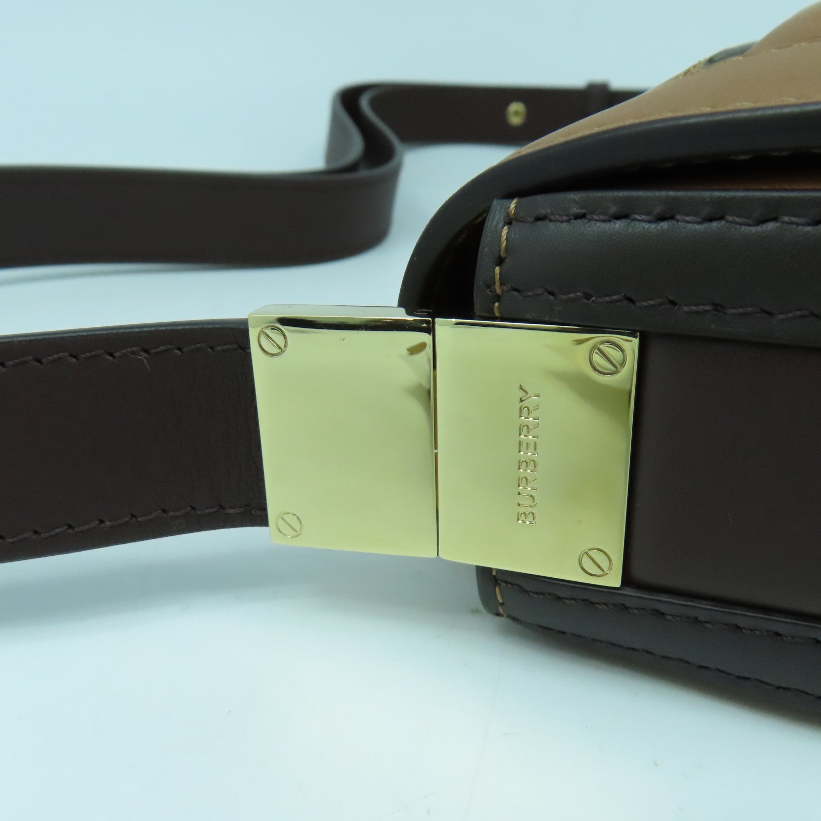 BURBERRY 牛皮皮革Olympia Small Bag金扣肩背袋啡色