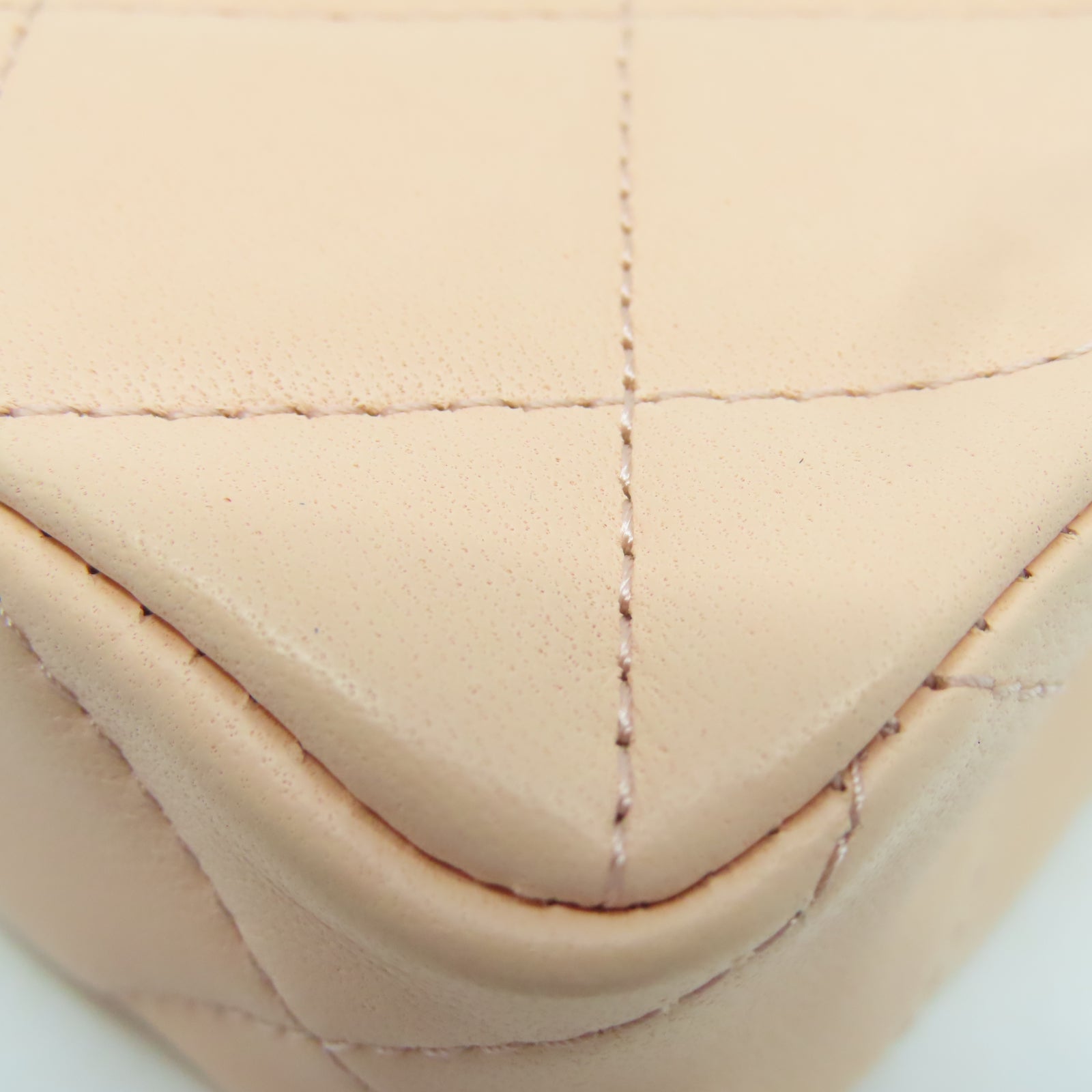 CHANEL 菱格羊皮皮革Shoulder Bag金扣鏈帶肩背袋粉紅色