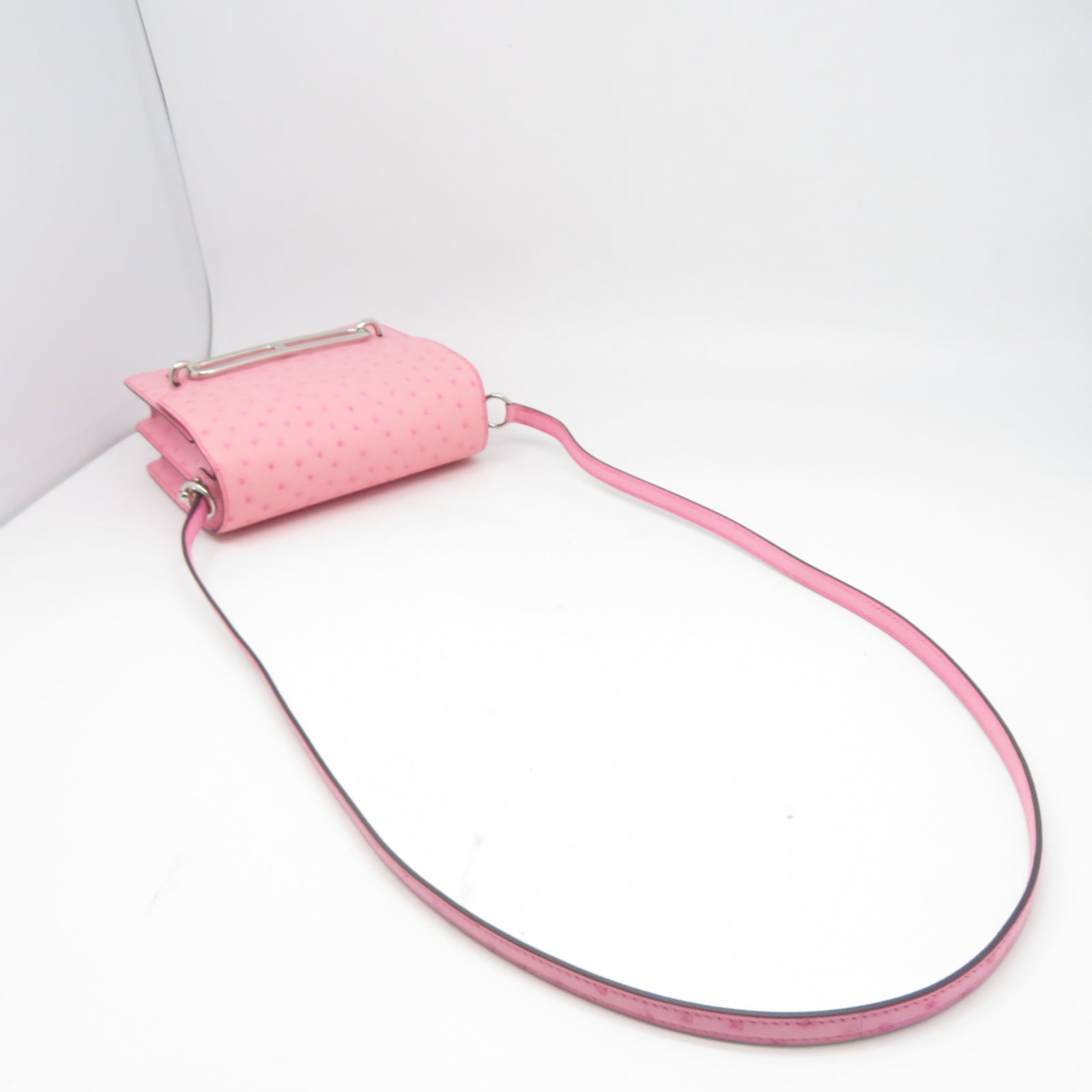 HERMES 鴕鳥皮革Mini Roulis銀扣肩背袋Rose bubblegum泡泡粉色