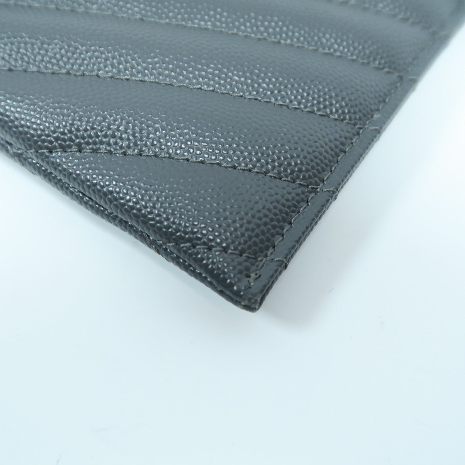 SAINT LAURENT 斜紋牛皮皮革Pouch金扣手拿包灰色
