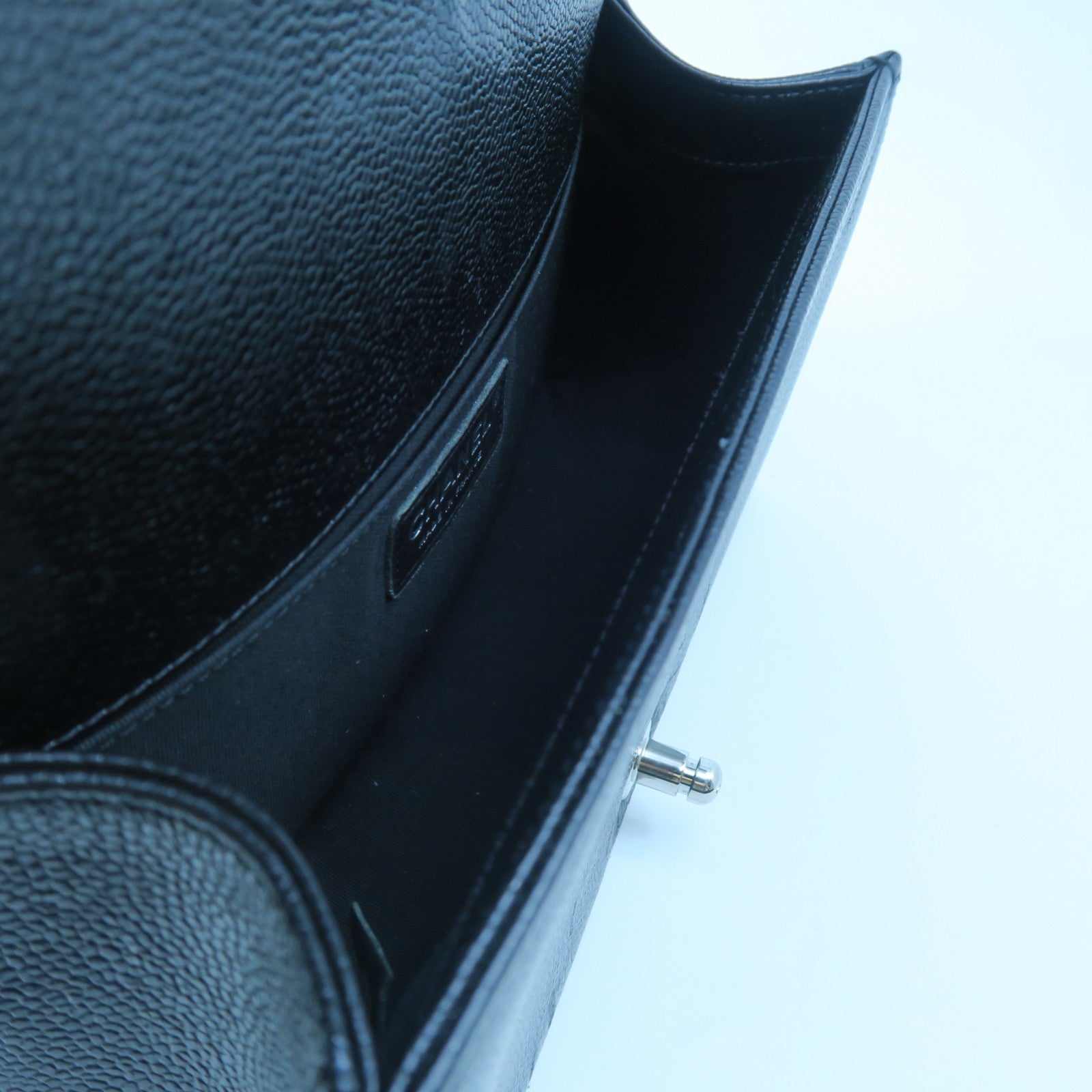 CHANEL 斜紋牛皮皮革Chain Shoulder銀扣鏈帶肩背袋黑色