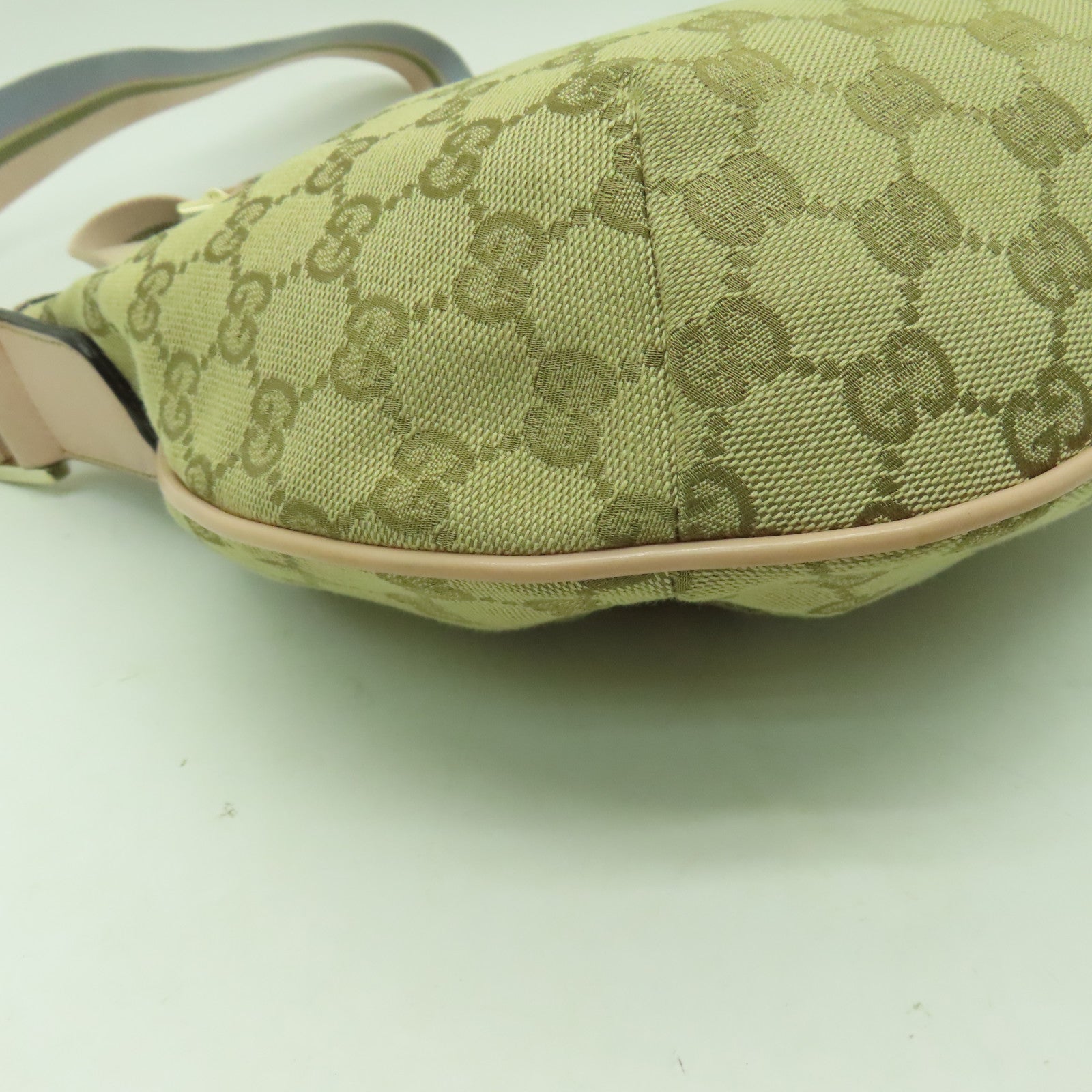 GUCCI 【激減優惠】帆布Shoulder Bag銀扣肩背袋粉紅色/米色