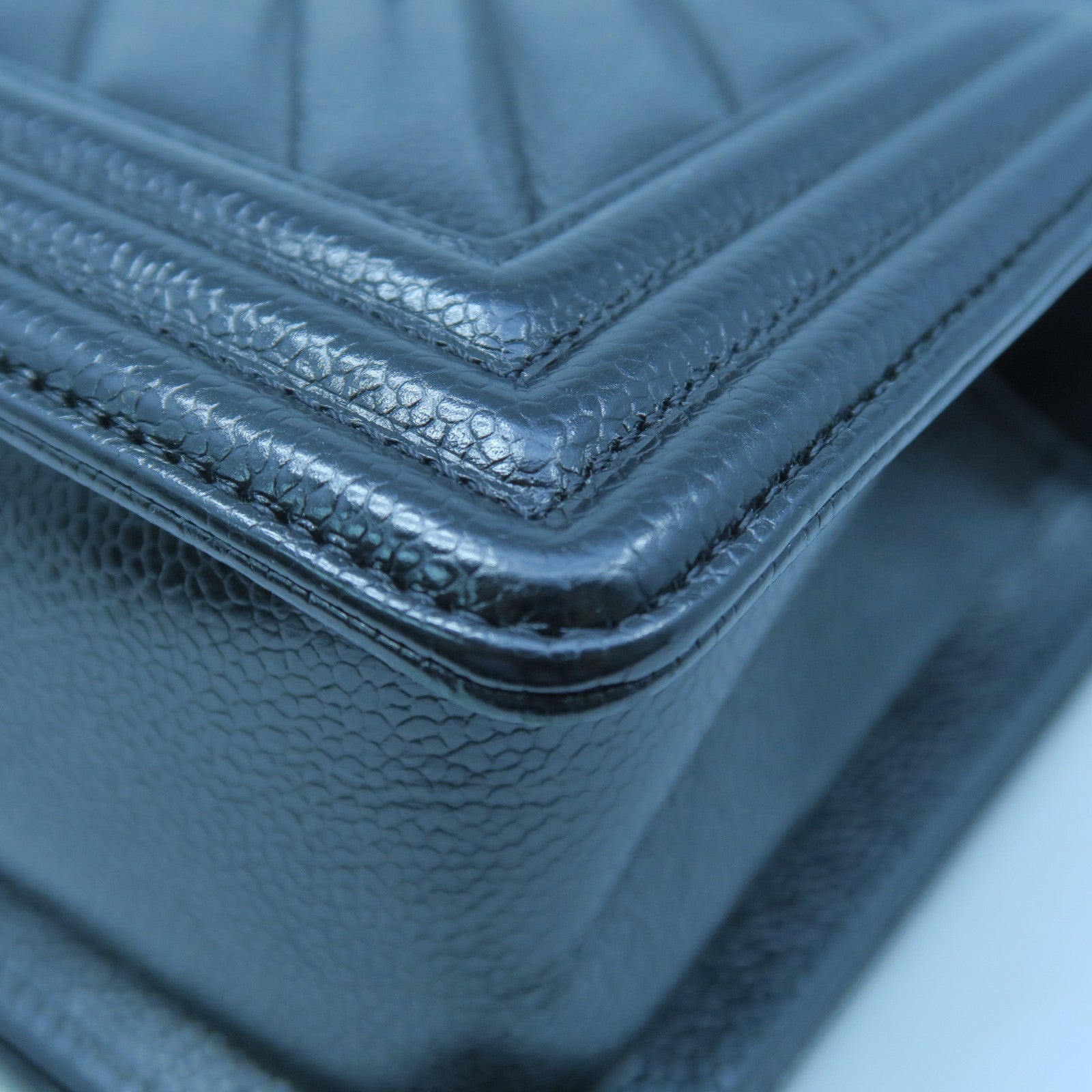 CHANEL 斜紋牛皮皮革Chain Shoulder銀扣鏈帶肩背袋黑色