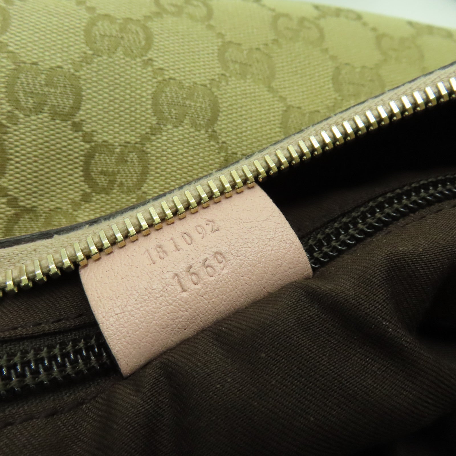 GUCCI 【激減優惠】帆布Shoulder Bag銀扣肩背袋粉紅色/米色