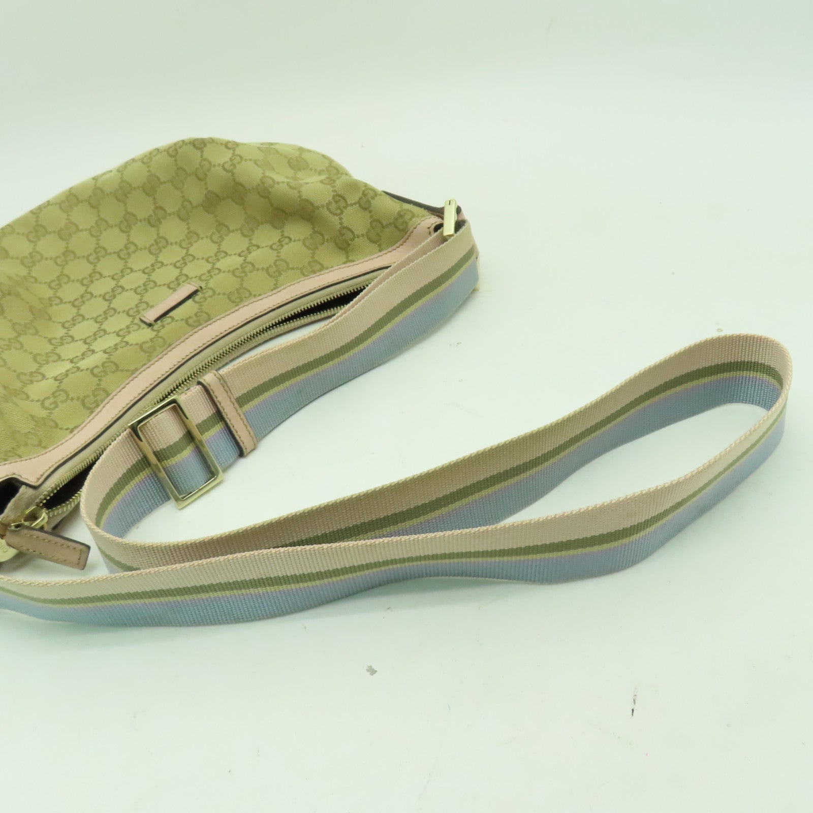 GUCCI 【激減優惠】帆布Shoulder Bag銀扣肩背袋粉紅色/米色