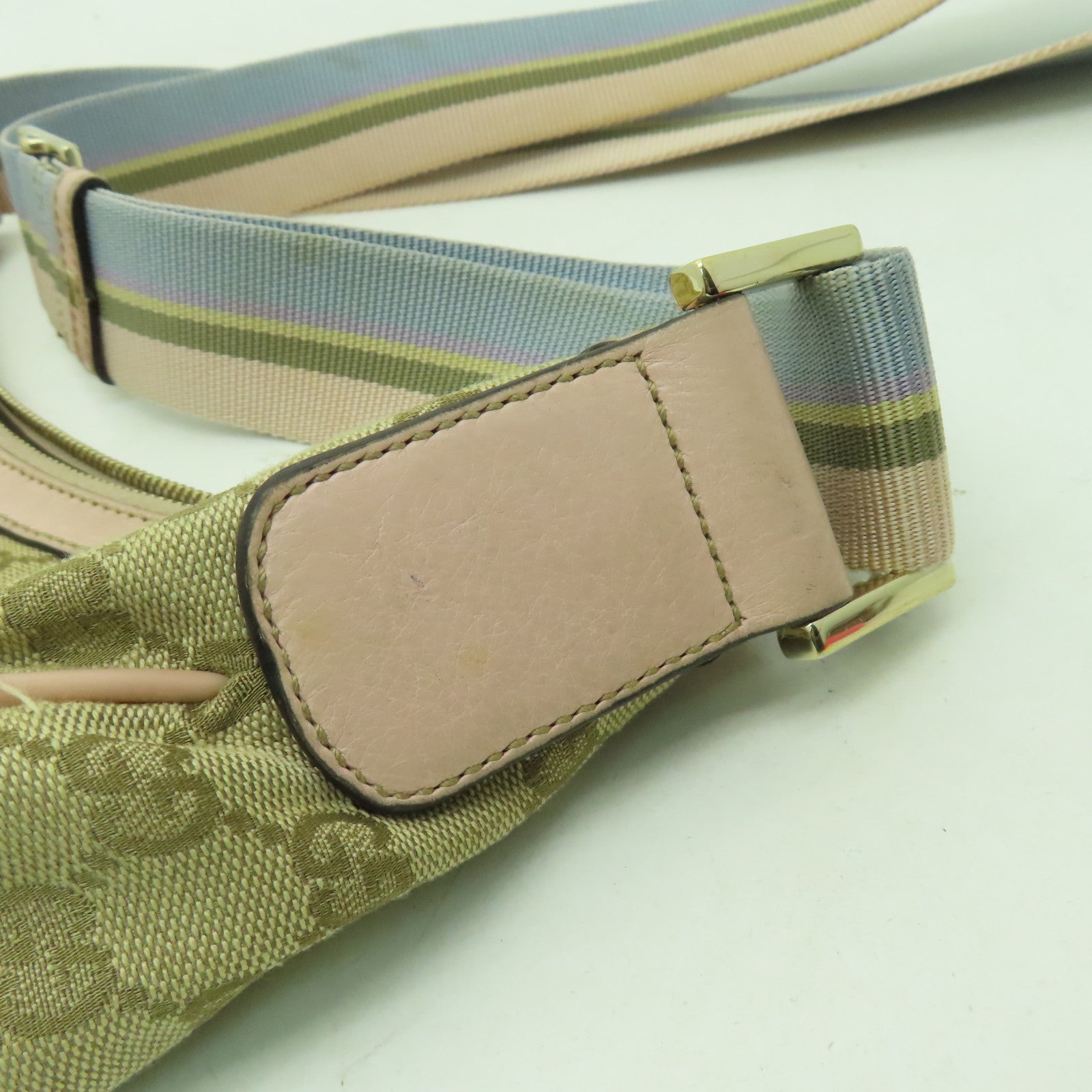 GUCCI 【激減優惠】帆布Shoulder Bag銀扣肩背袋粉紅色/米色