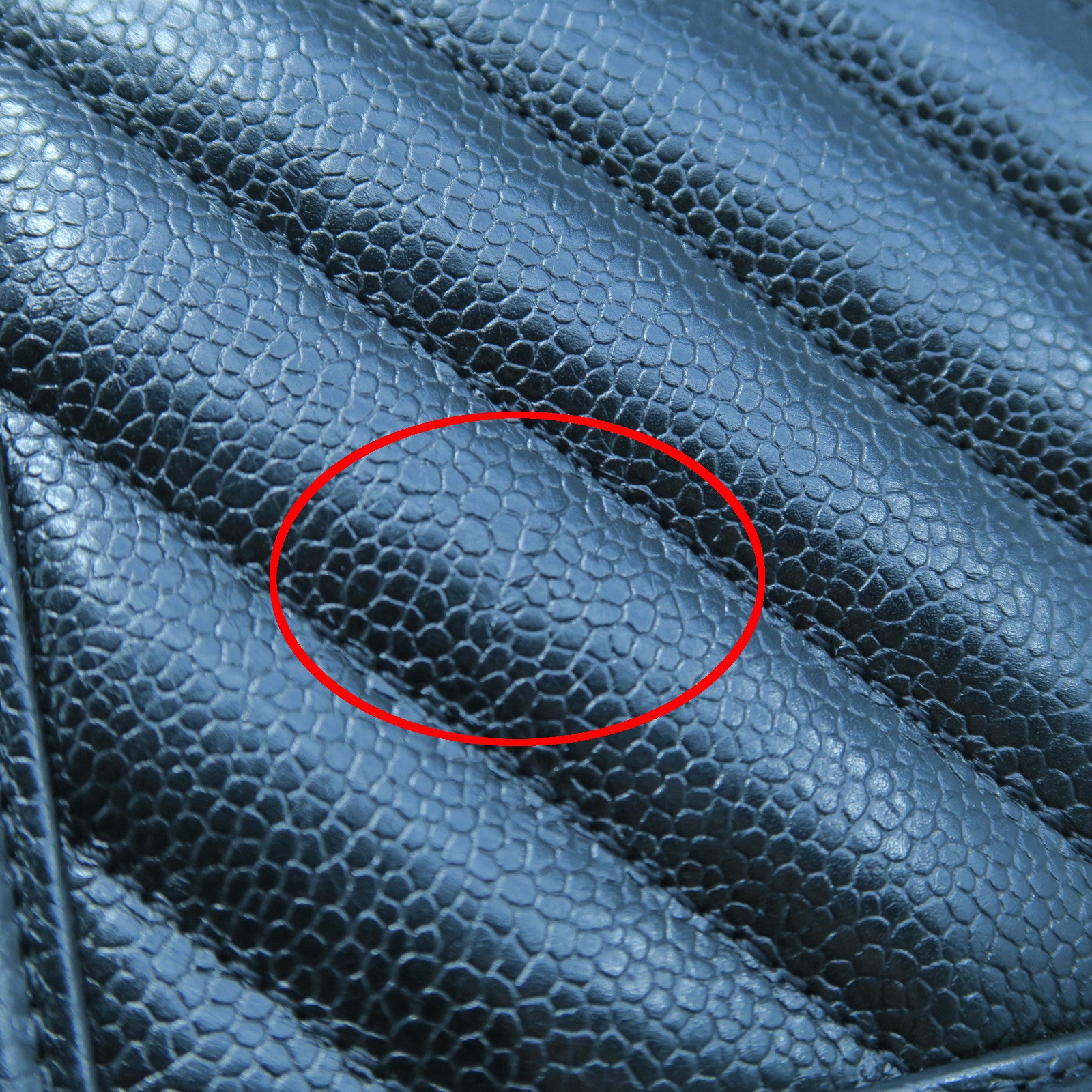 CHANEL 斜紋牛皮皮革Chain Shoulder銀扣鏈帶肩背袋黑色