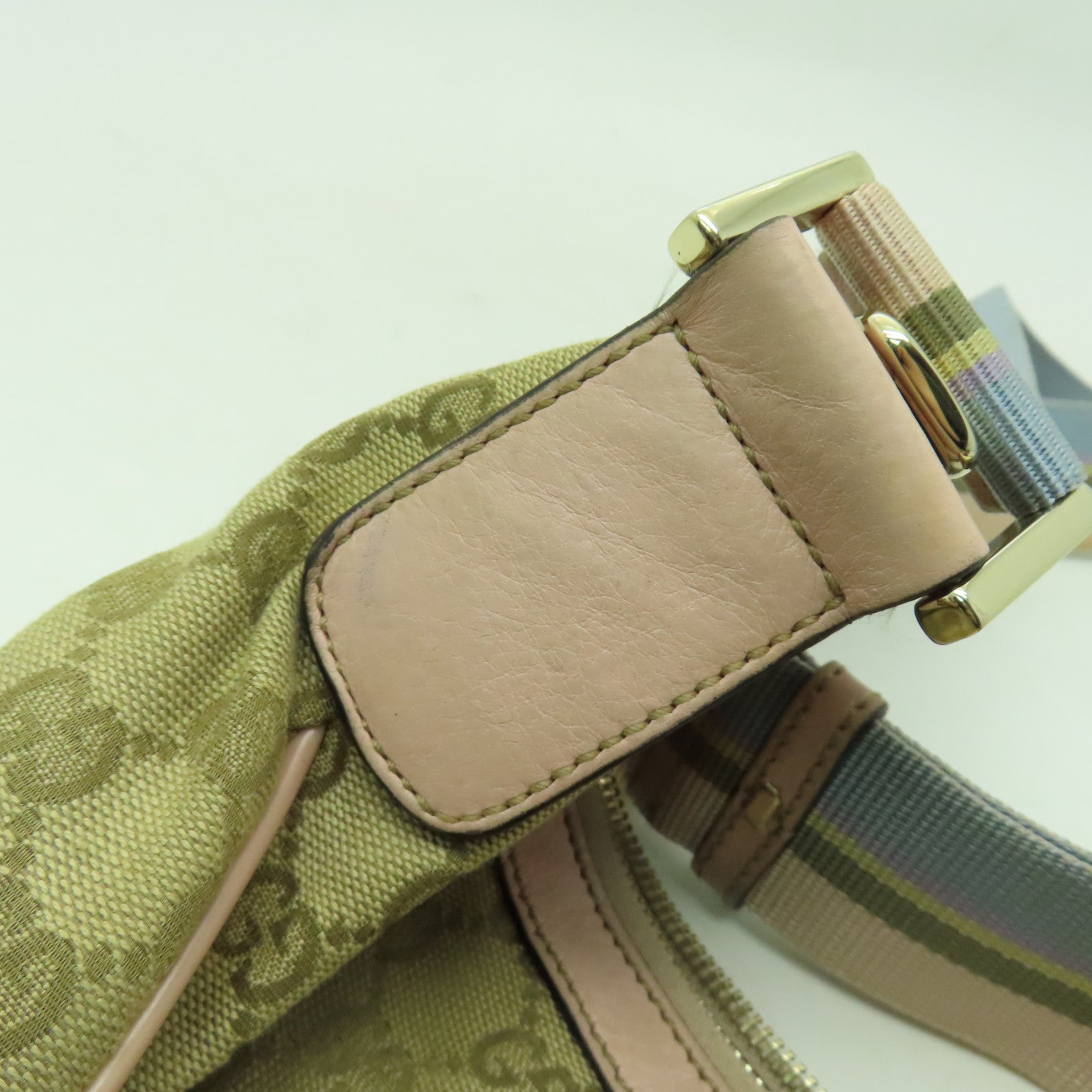 GUCCI 【激減優惠】帆布Shoulder Bag銀扣肩背袋粉紅色/米色