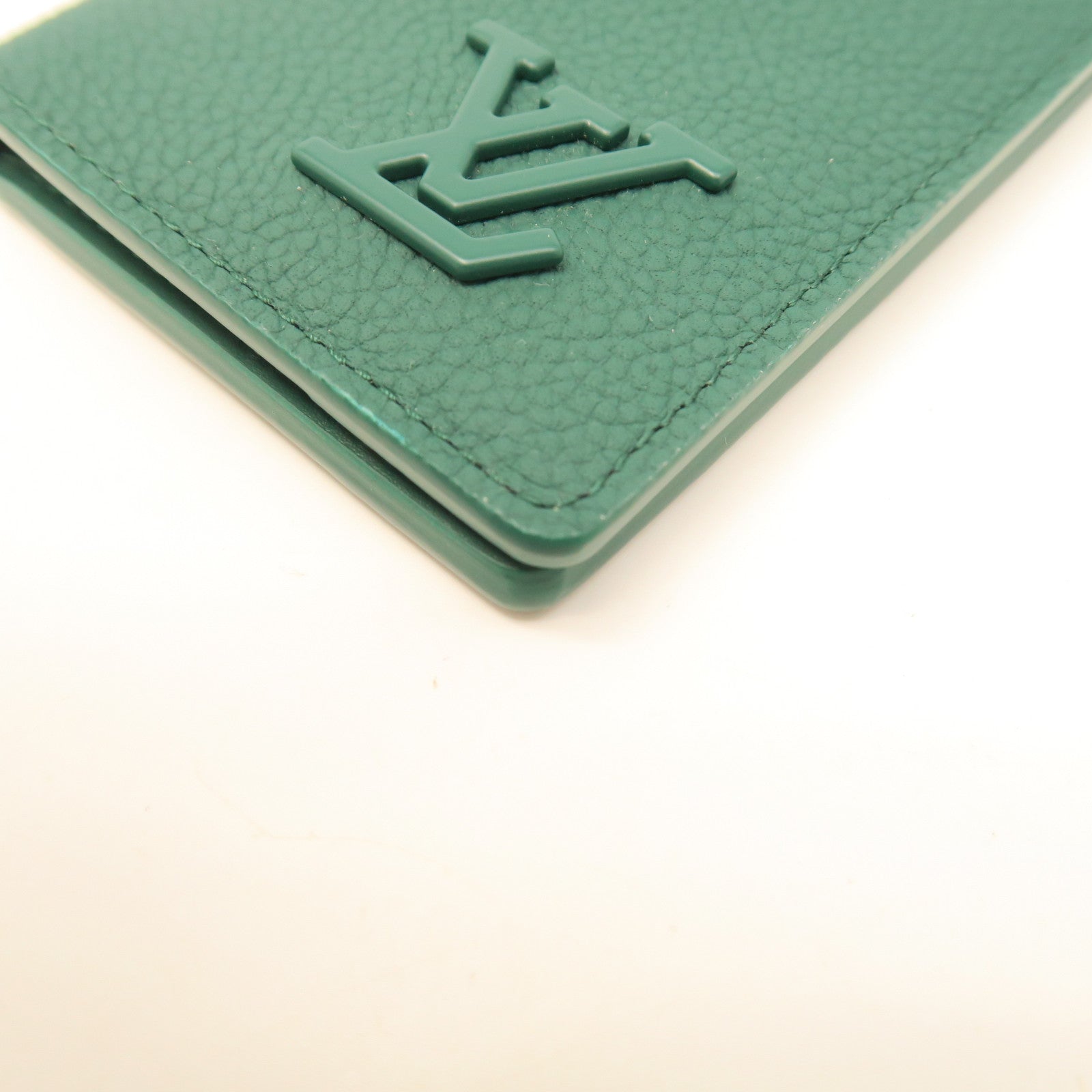 LOUIS VUITTON Cowhide Leather Aerogram Pocket Organizer Card Holder Green