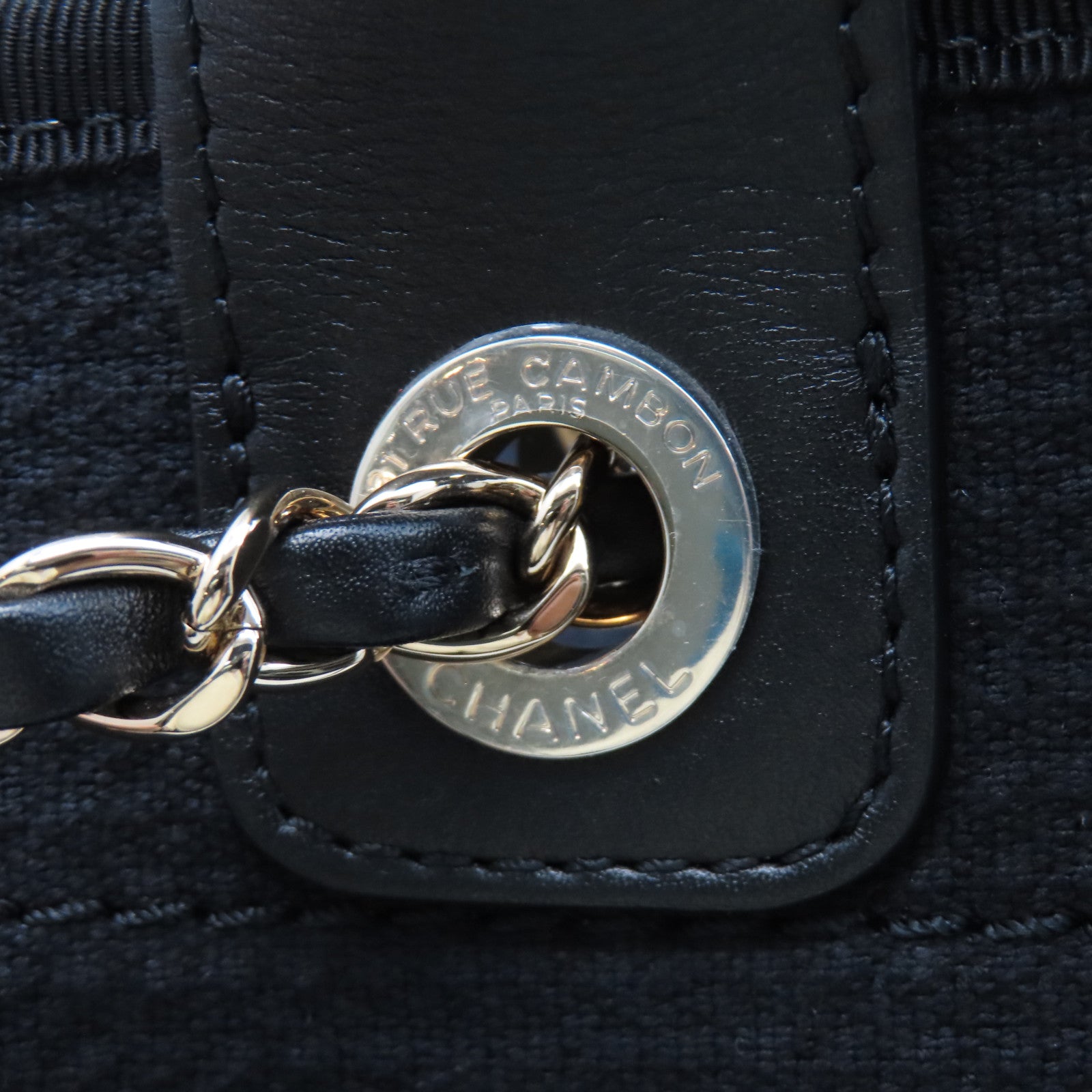 CHANEL 帆布Deauville Tote Medium銀扣手挽肩背兩用袋黑色