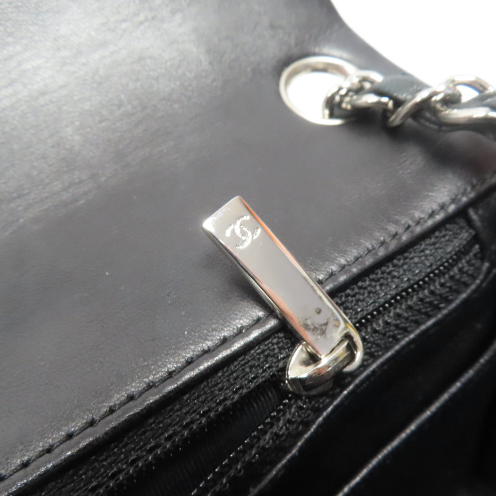 CHANEL 菱格羊皮皮革Chain Shoulder銀扣黑色