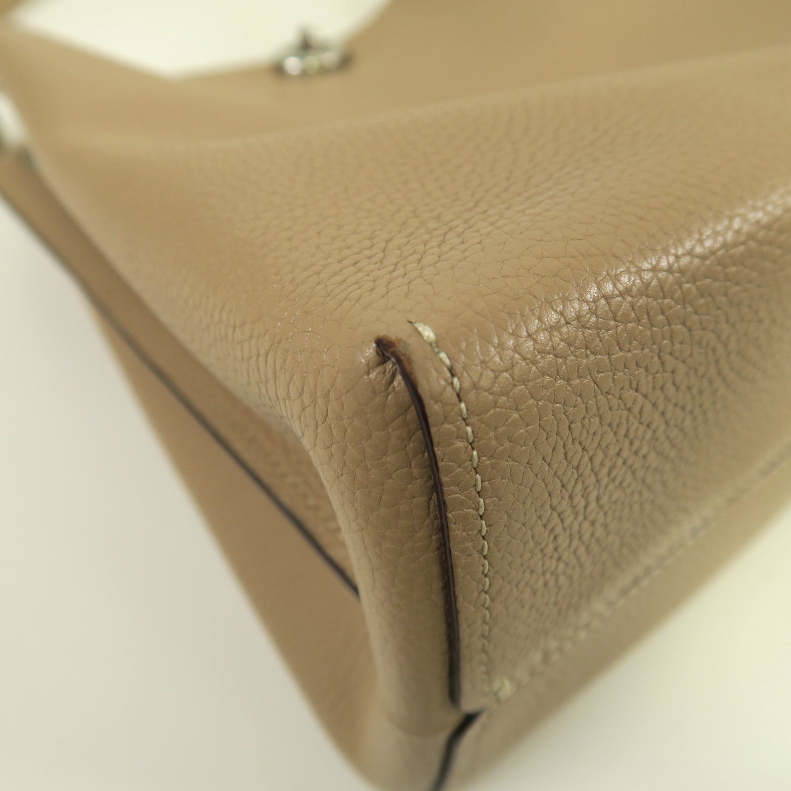COACH 牛皮皮革2 Way Shoulder銀扣手挽肩背兩用袋米色
