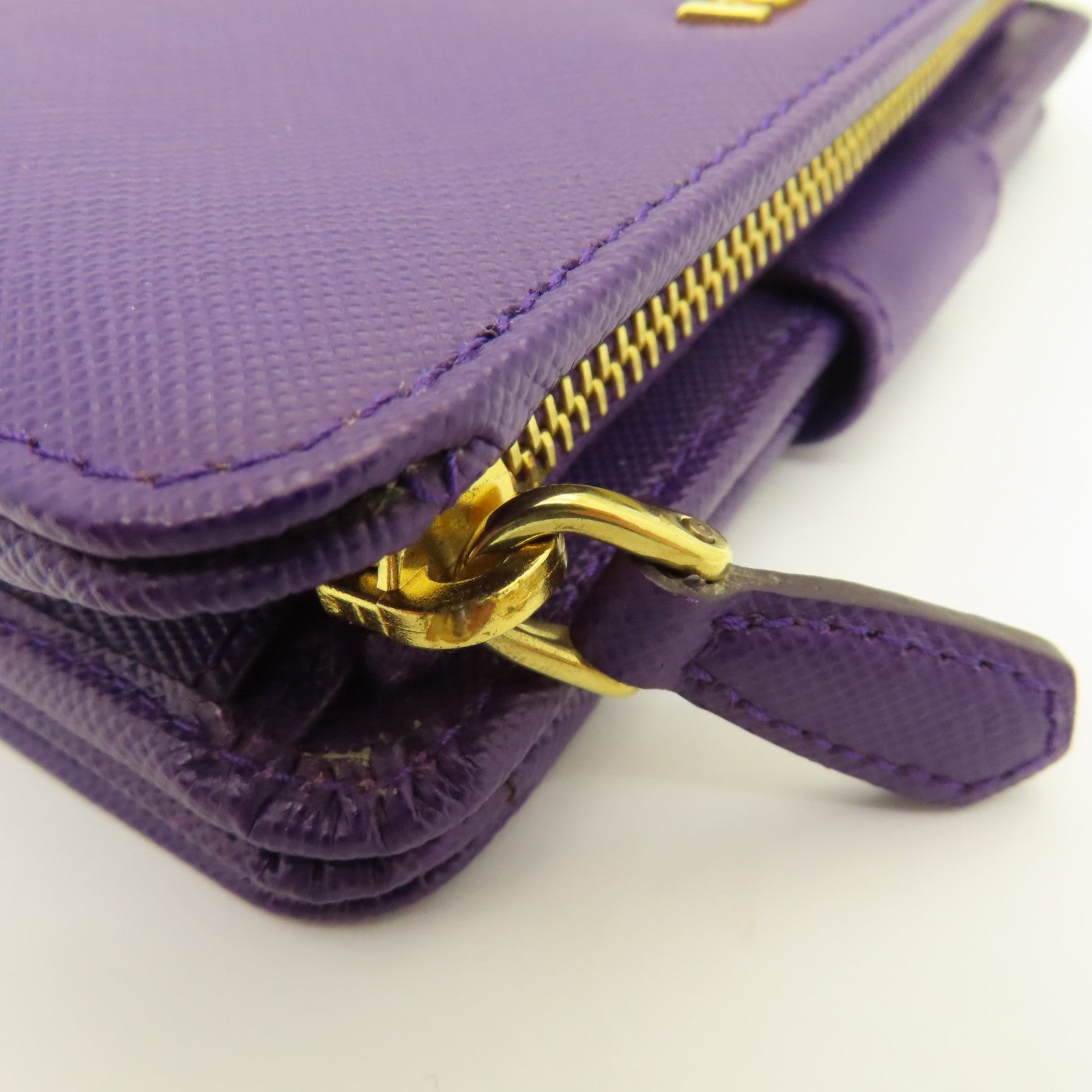 PRADA Cowhide Leather Wallet Gold Buckle Wallet Purple