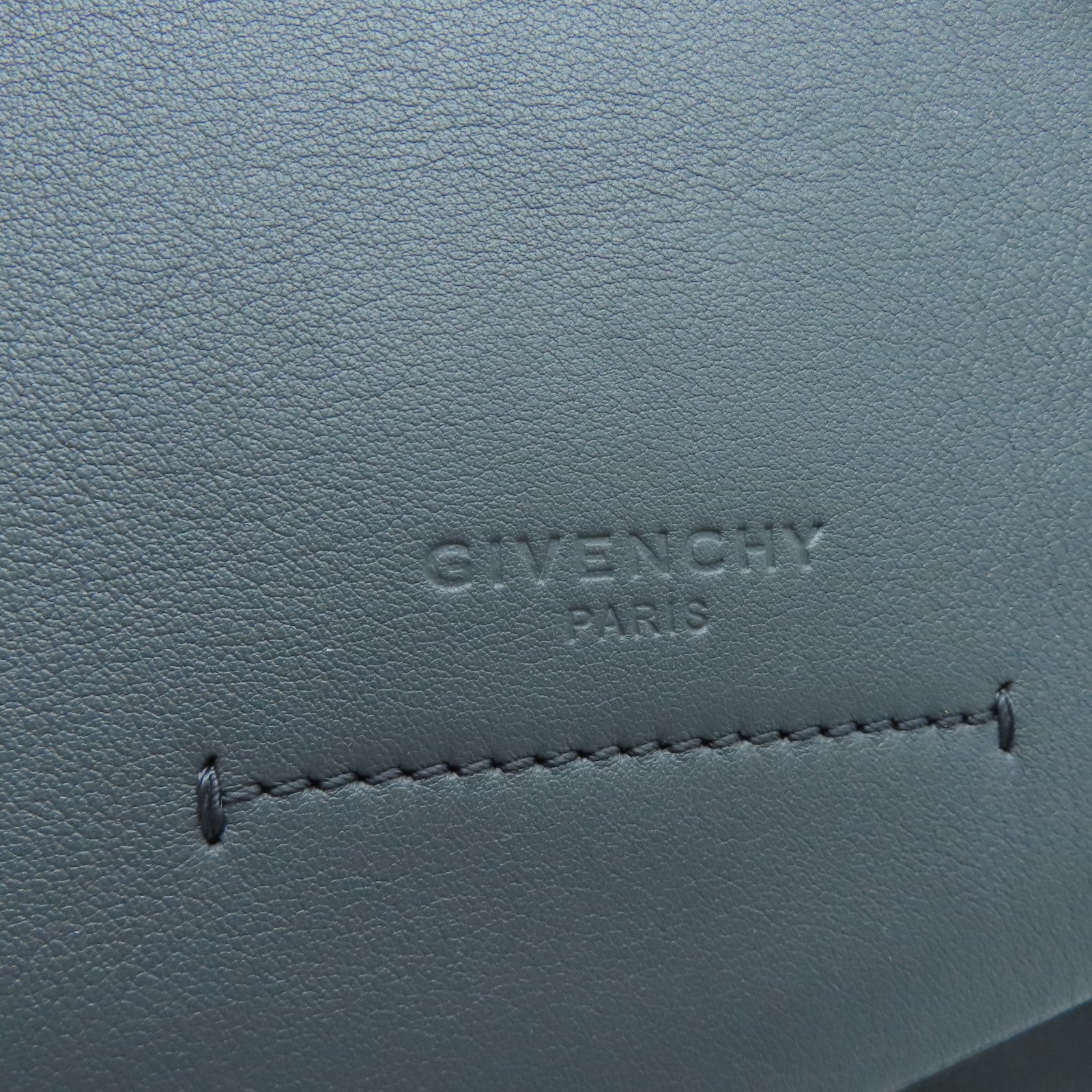 GIVENCHY 牛皮皮革2 Way Bag金扣手挽肩背两用袋灰色