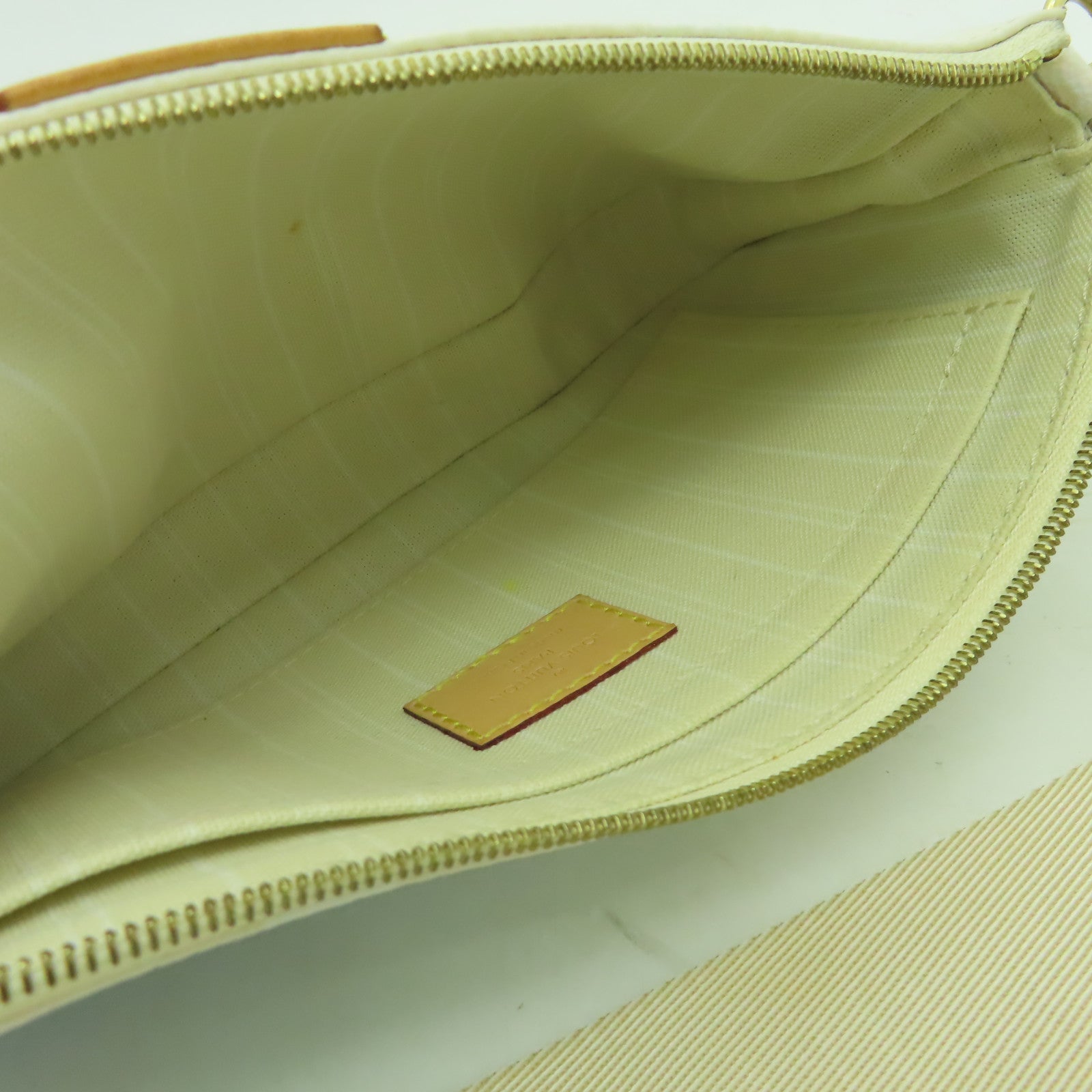LOUIS VUITTON Monogram Giant Multi Pochette金扣肩背袋藍色/白色
