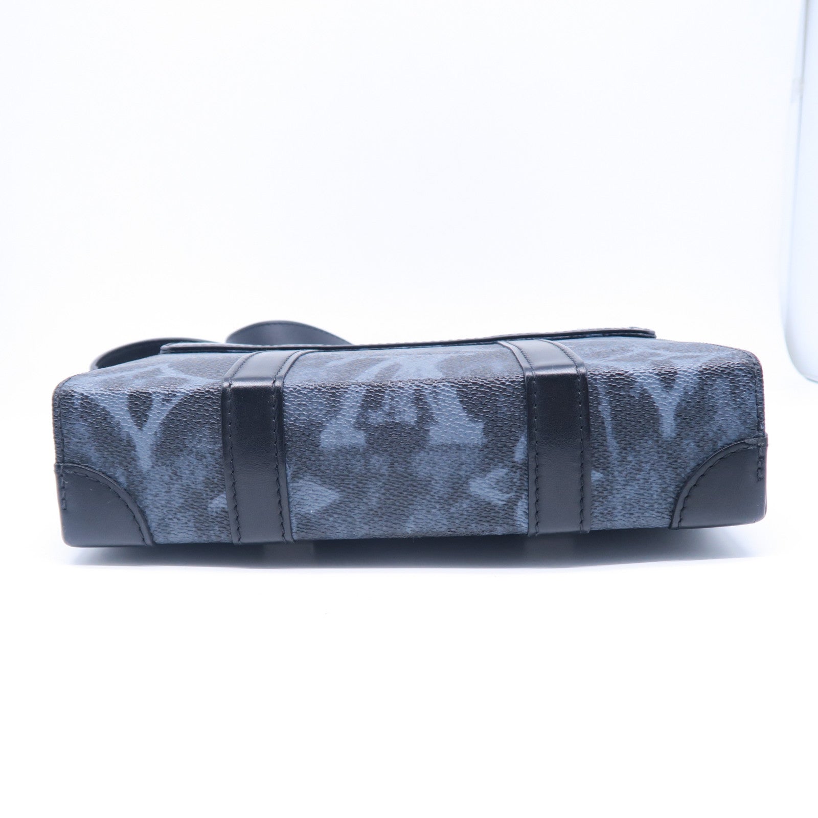 LOUIS VUITTON Monogram Pastel Trunk銀扣肩背袋黑色