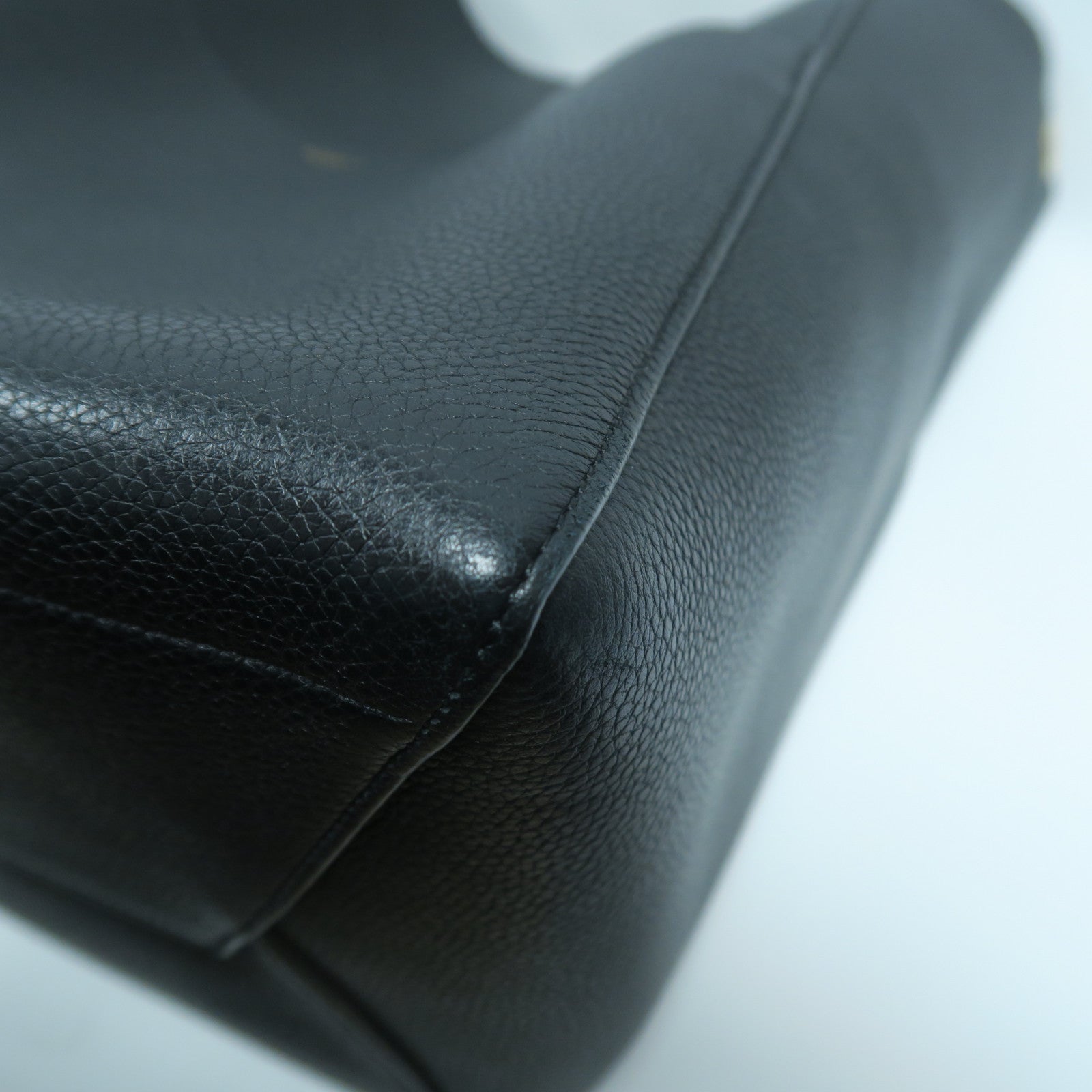 CELINE 牛皮皮革Shoulder Bag金扣肩背袋黑色