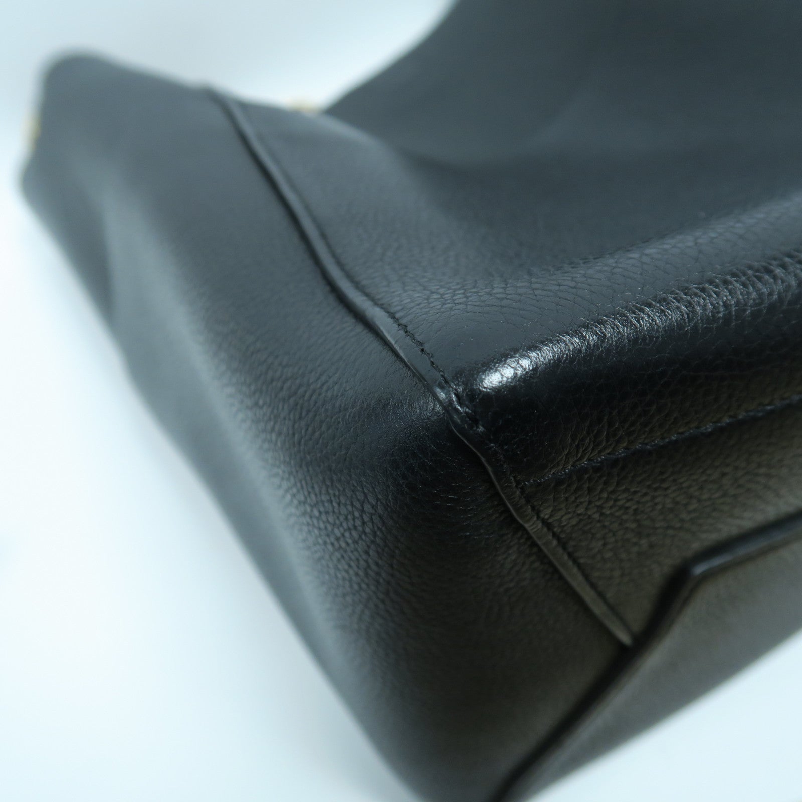 CELINE 牛皮皮革Shoulder Bag金扣肩背袋黑色