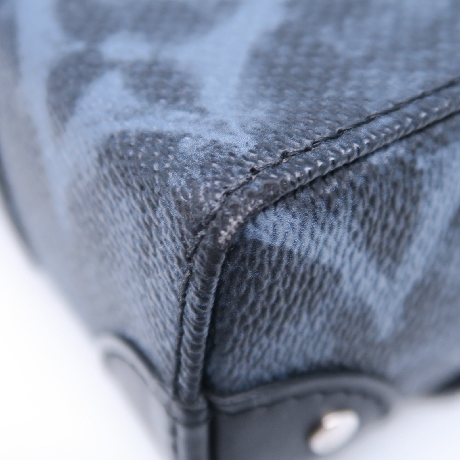 LOUIS VUITTON Monogram Pastel Trunk銀扣肩背袋黑色