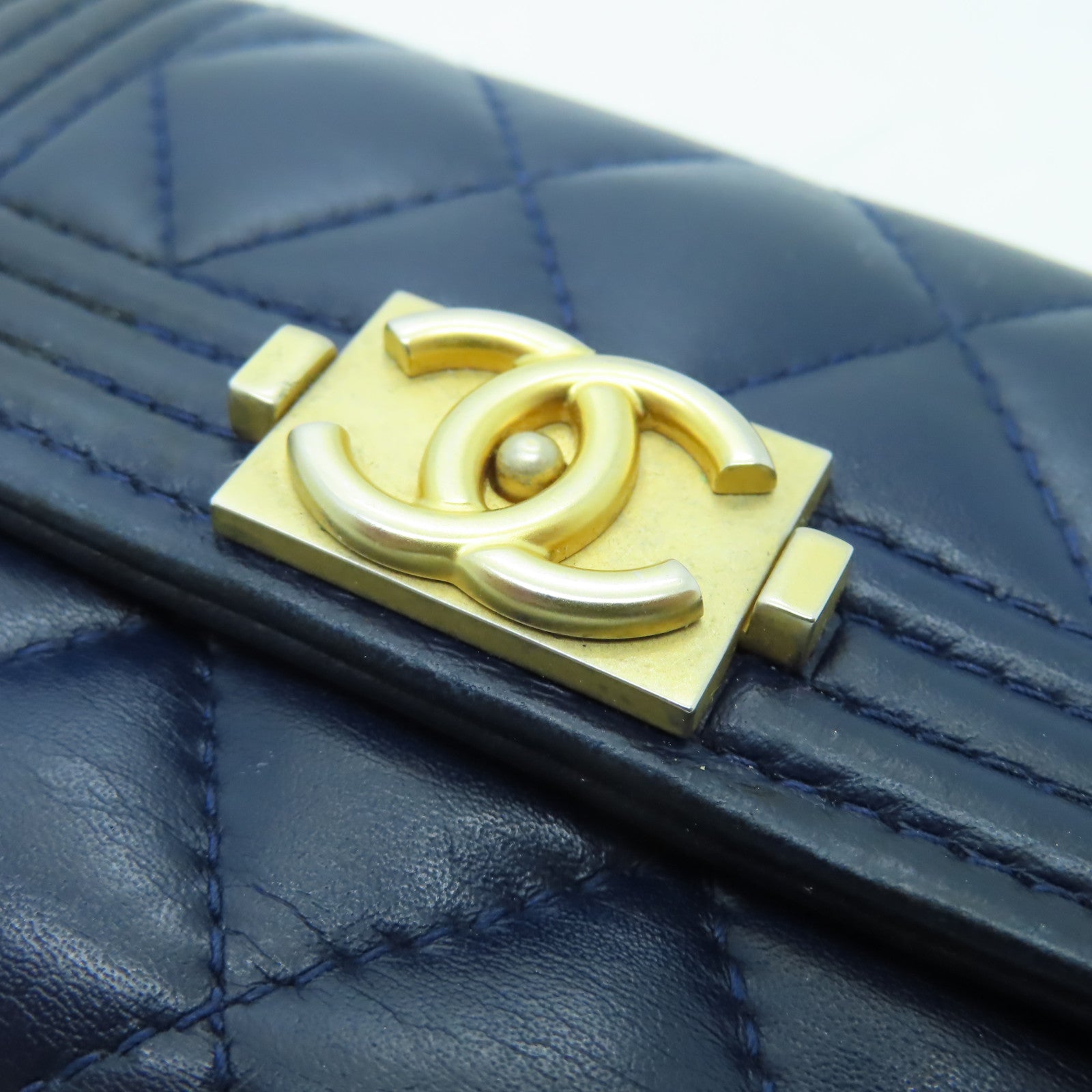 CHANEL 菱格羊皮皮革Card Case金扣卡片套海軍藍色
