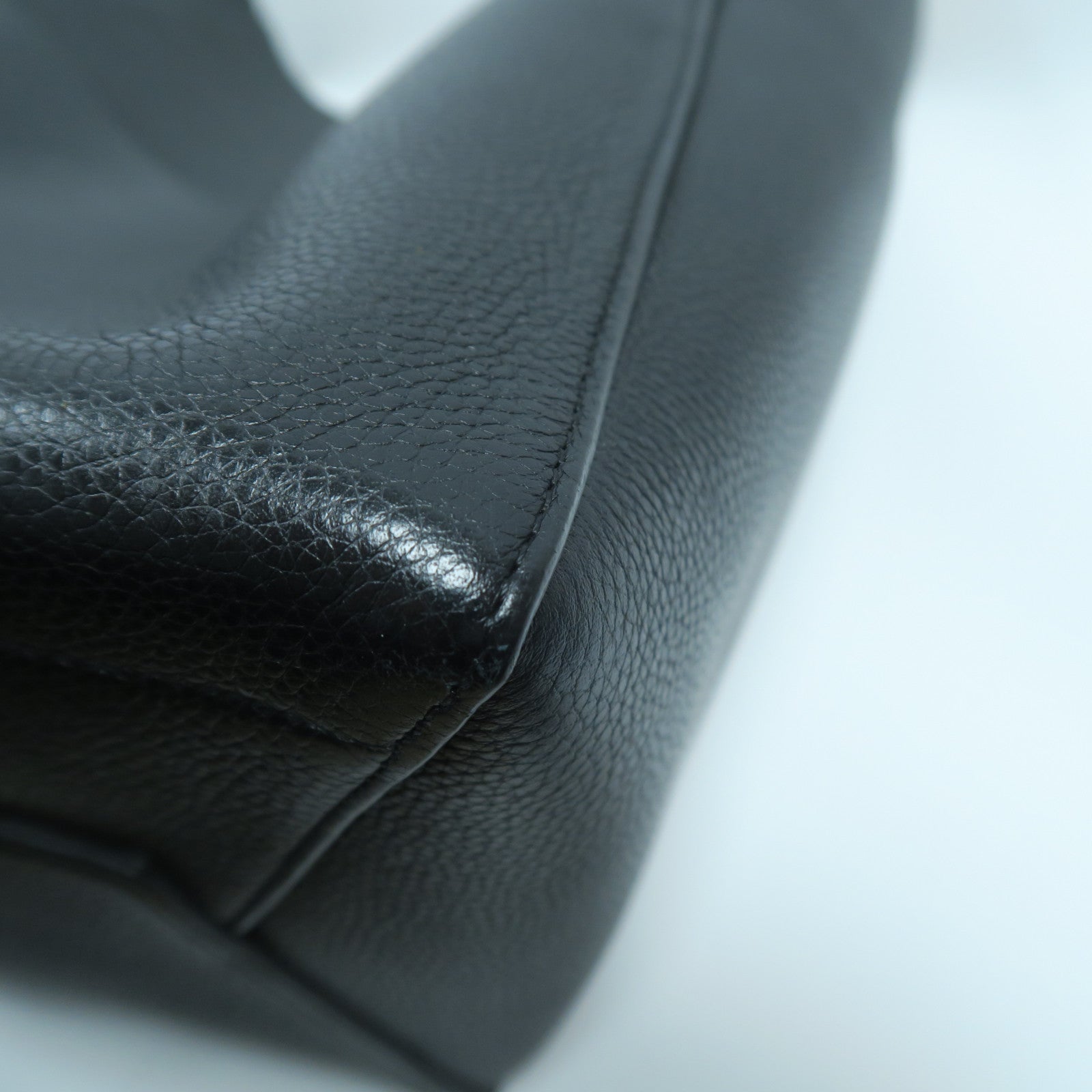 CELINE 牛皮皮革Shoulder Bag金扣肩背袋黑色