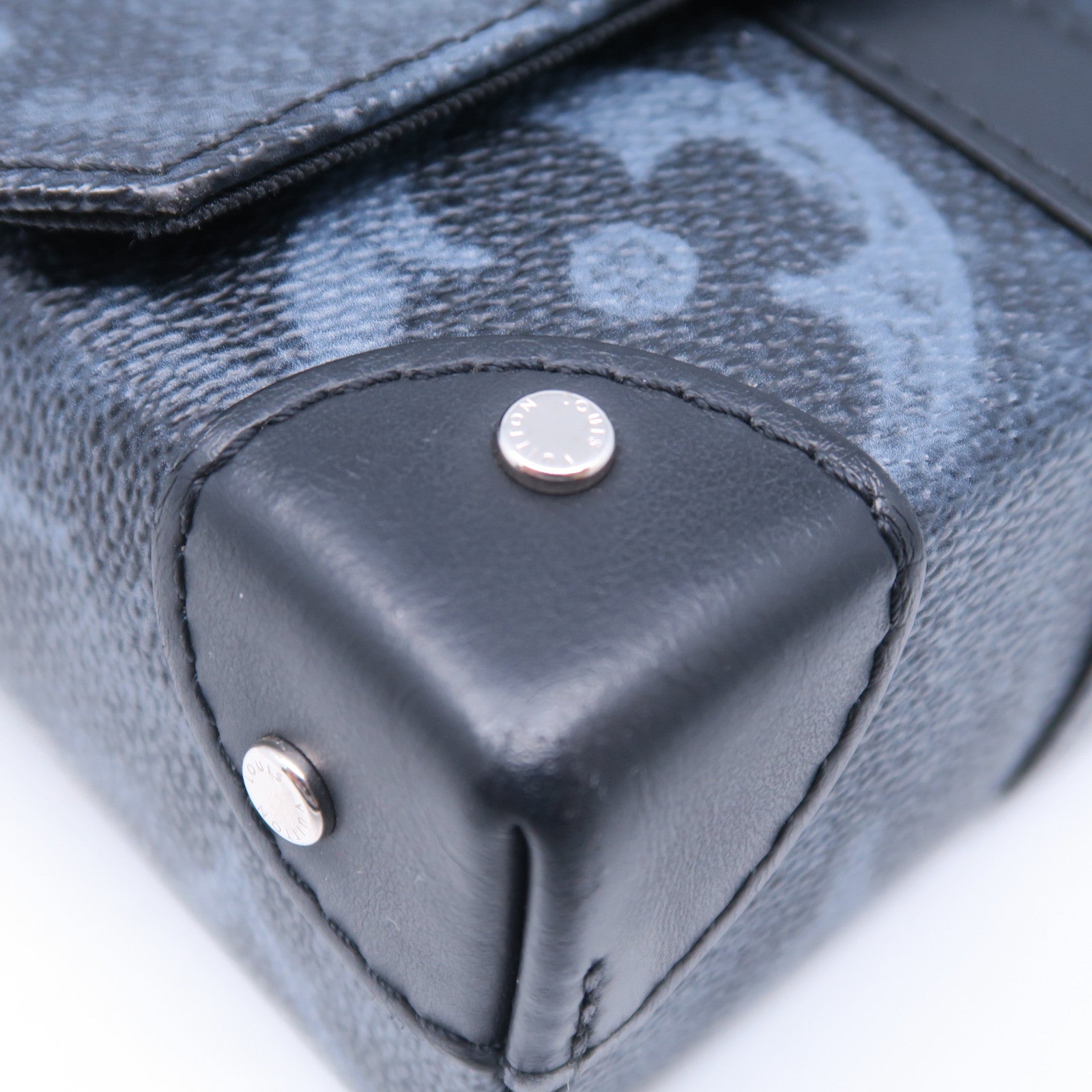 LOUIS VUITTON Monogram Pastel Trunk銀扣肩背袋黑色
