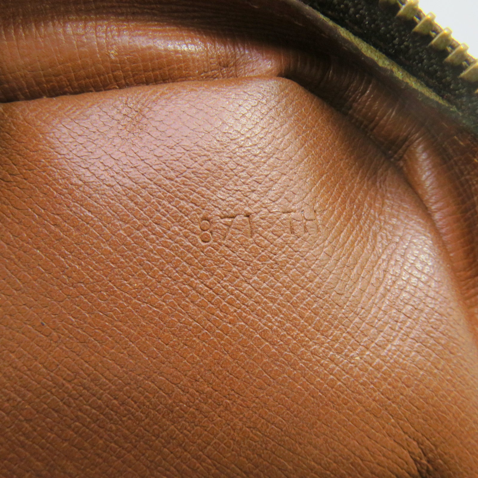 LOUIS VUITTON Monogram Amazon Shoulder Bag肩背袋啡色