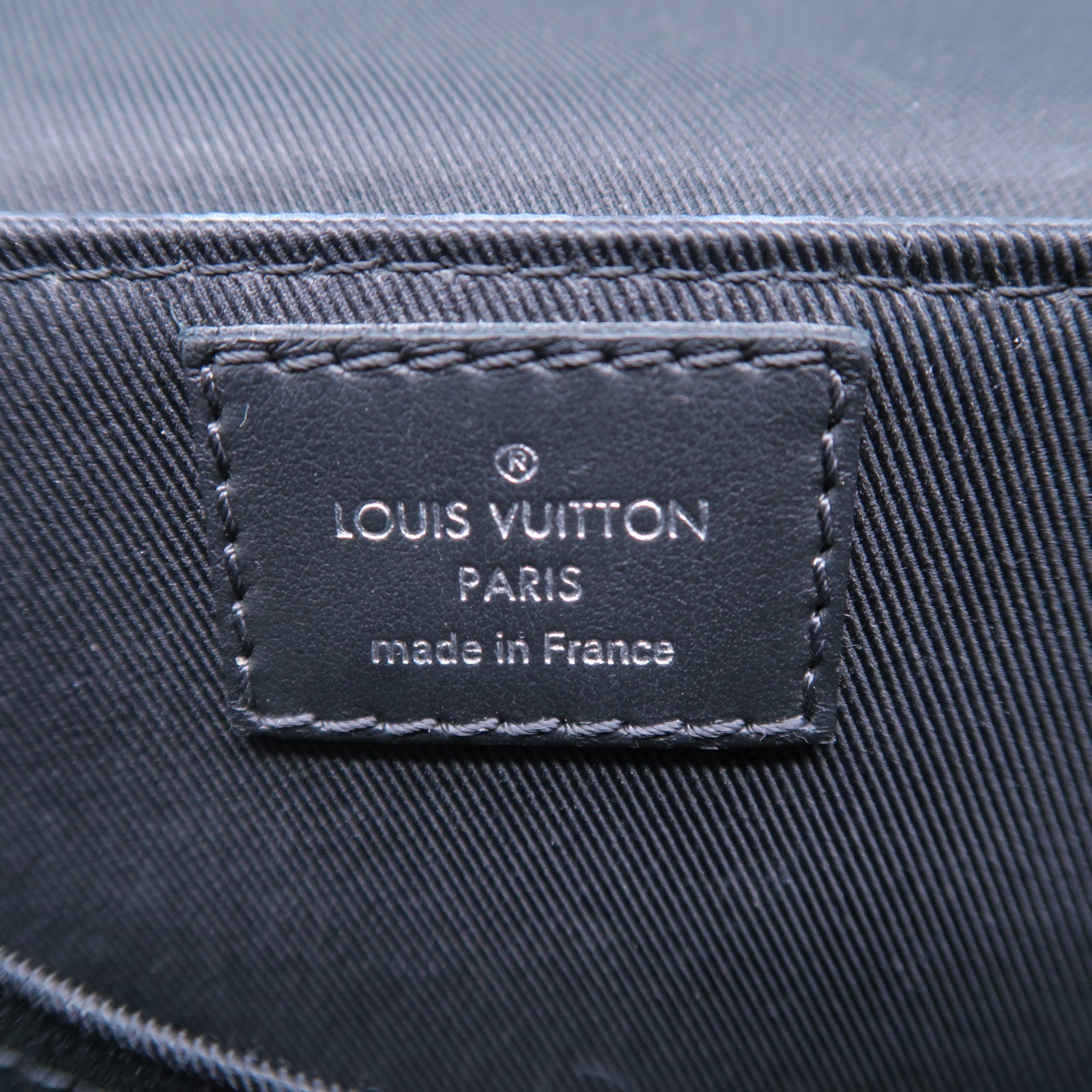 LOUIS VUITTON Monogram Pastel Trunk銀扣肩背袋黑色