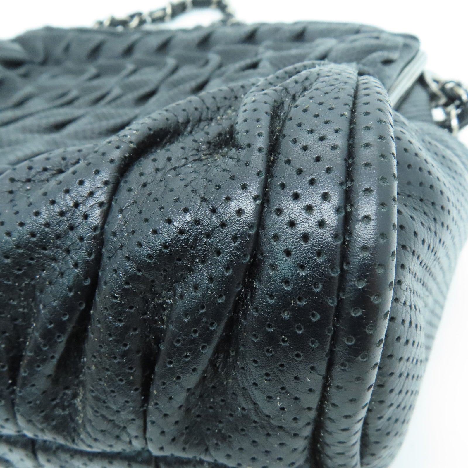 CHANEL 牛皮皮革Chain Shoulder银扣肩背袋黑色