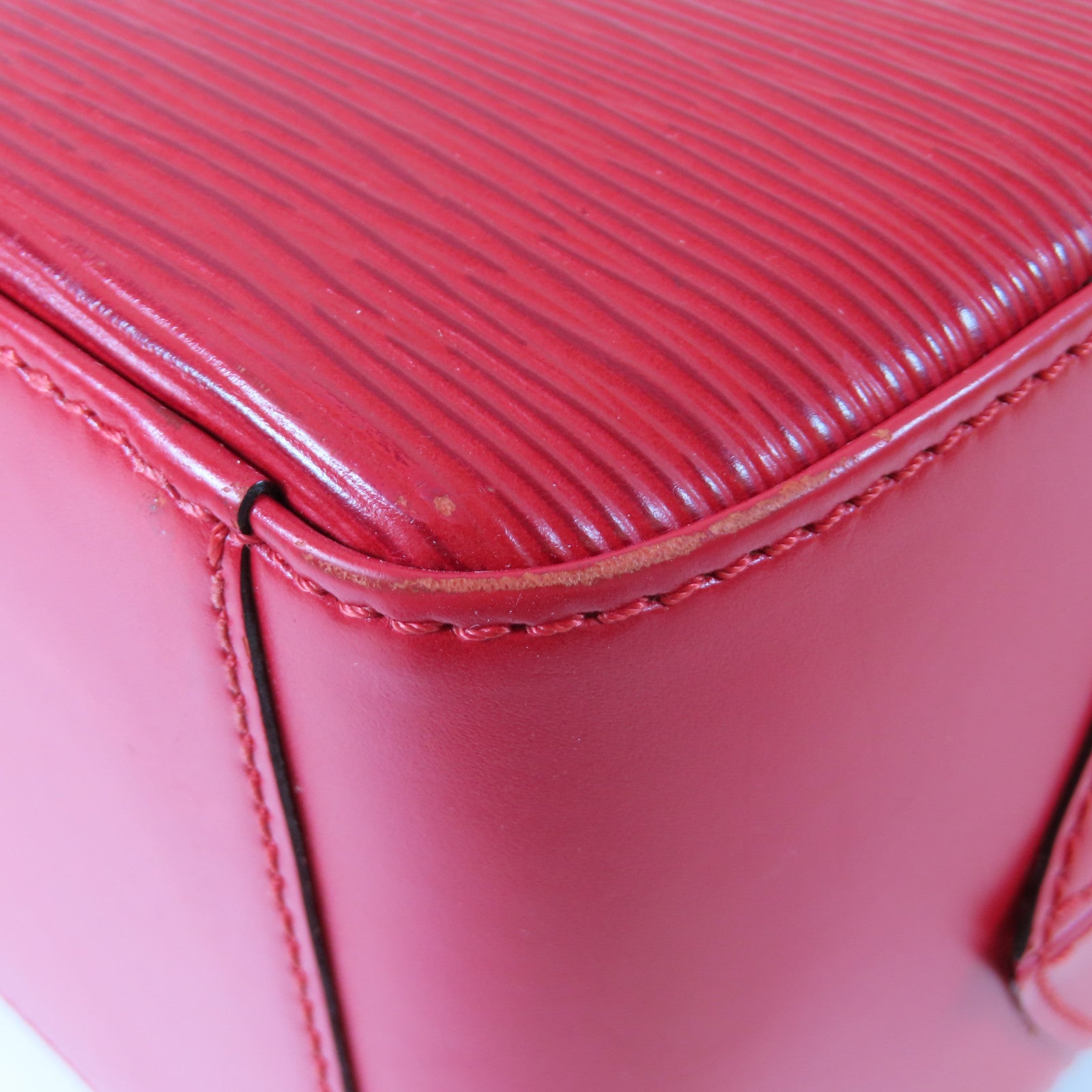 LOUIS VUITTON Epi Sablon金扣手挽袋紅色