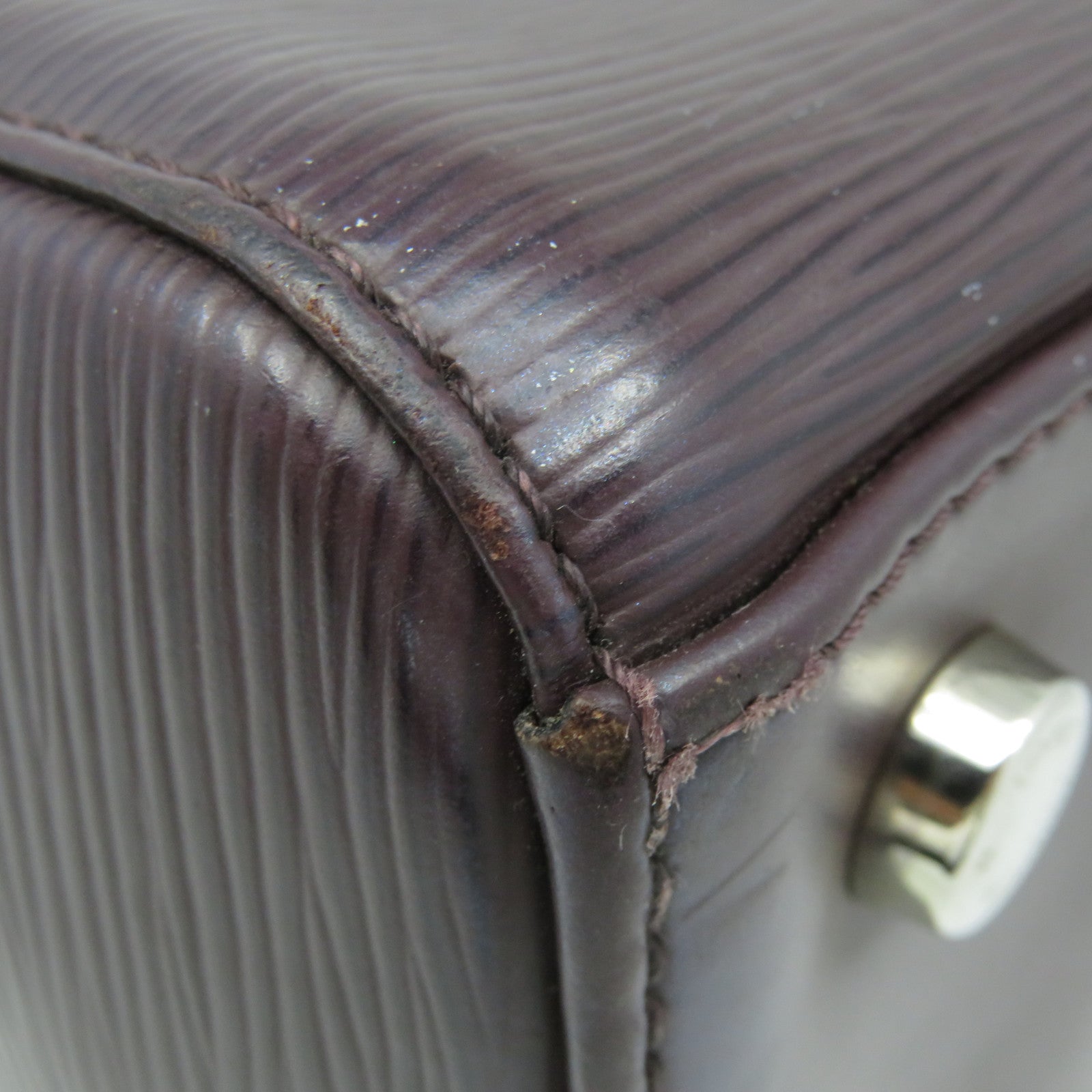 LOUIS VUITTON Epi Brea MM 2Way Shoulder Bag Purple