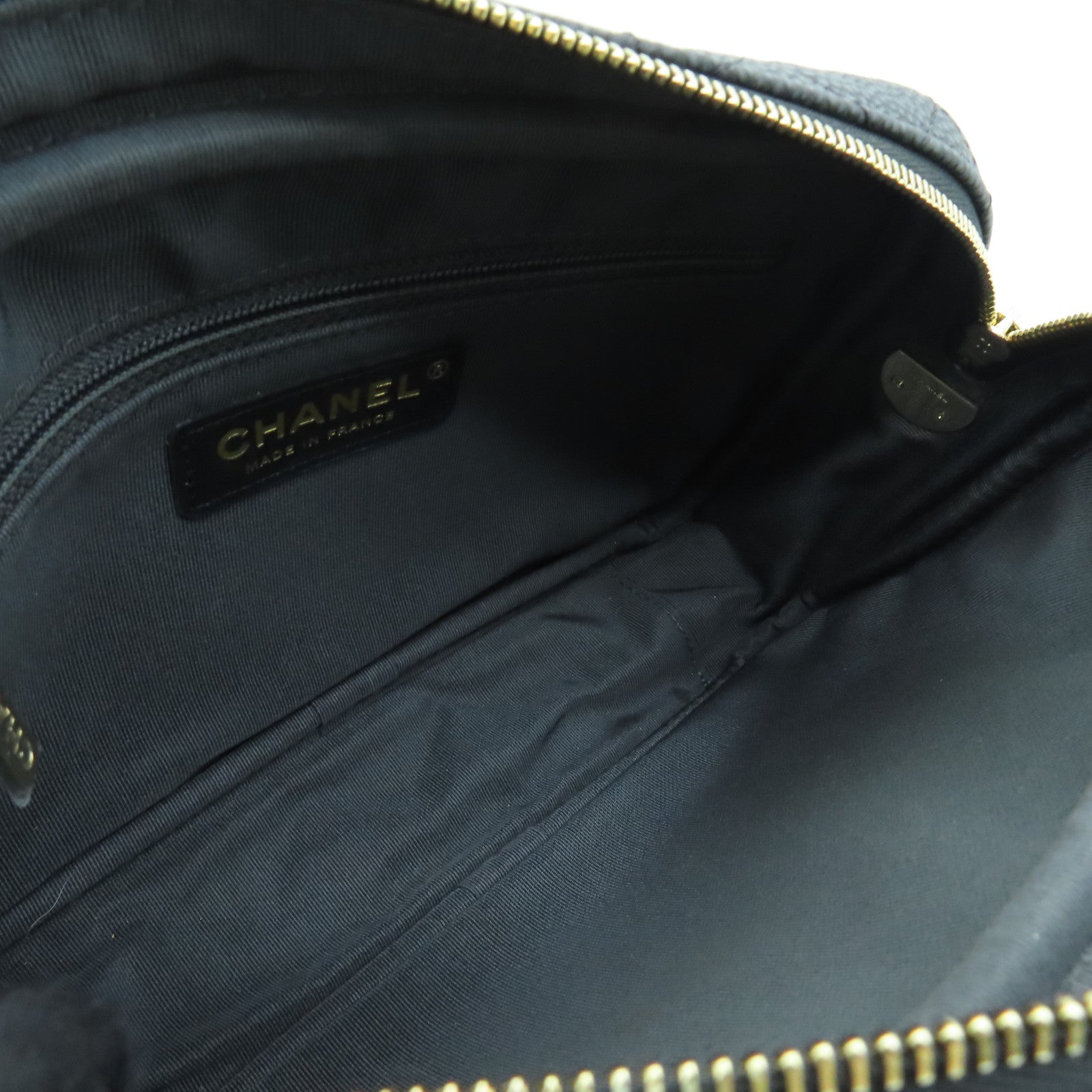 CHANEL Caviar Leather Chain Shoulder Bag Gold Buckle Chain Shoulder Bag Black