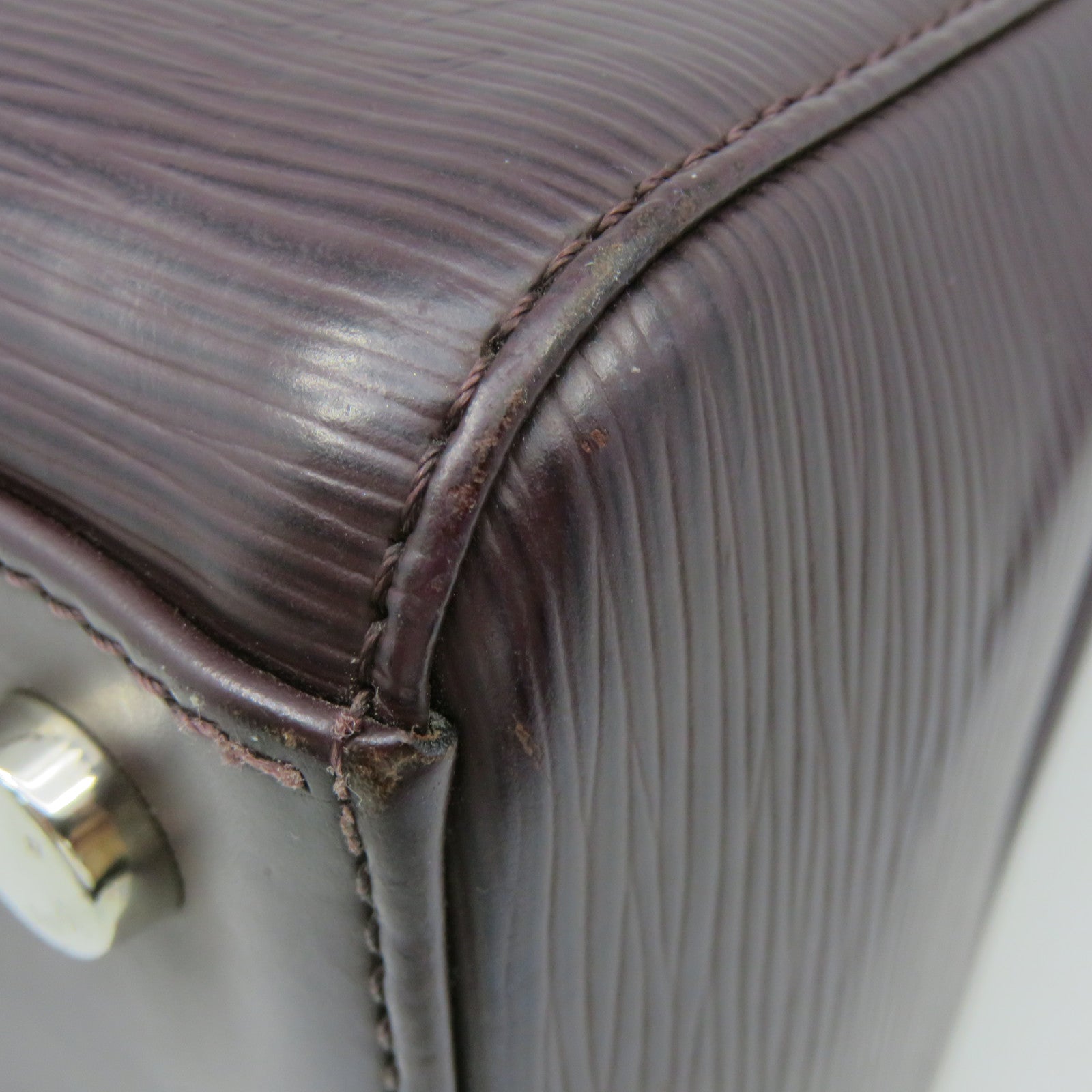 LOUIS VUITTON Epi Brea MM 2Way Shoulder Bag Purple