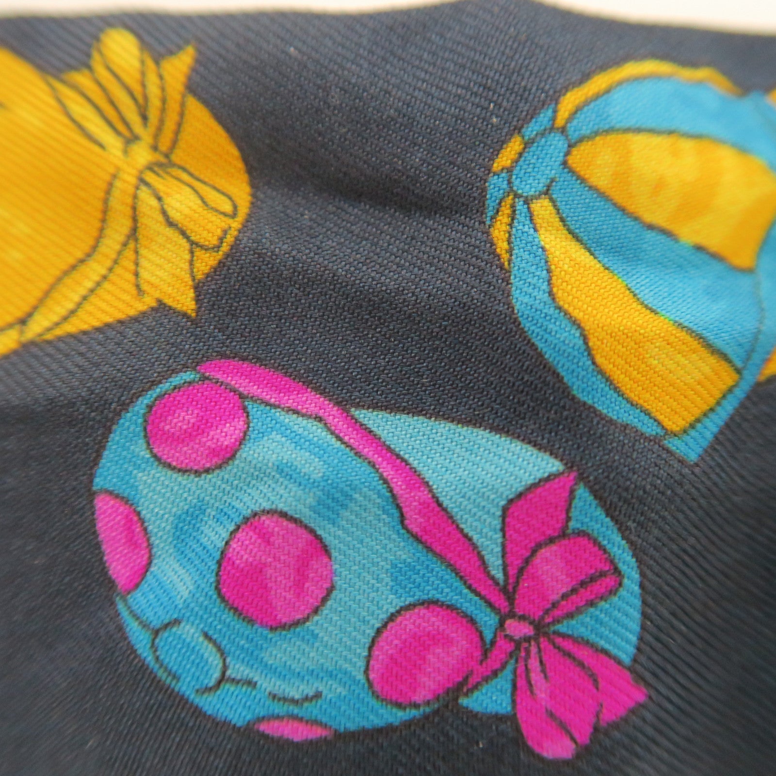HERMES Silk Twilly Scarf Multicolor