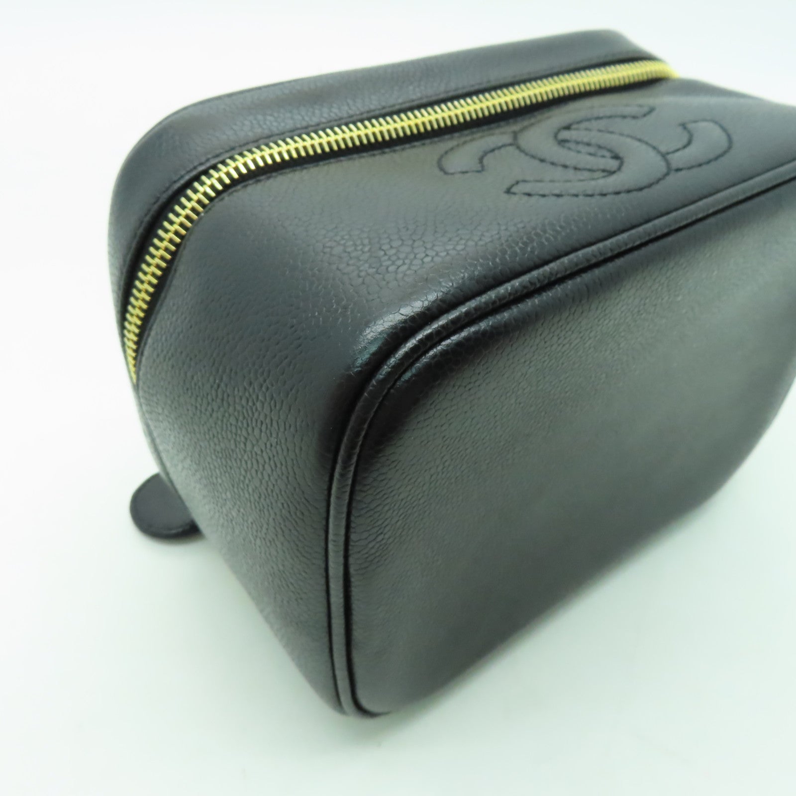 CHANEL Caviar皮革Vanity Bag金扣手挽袋黑色