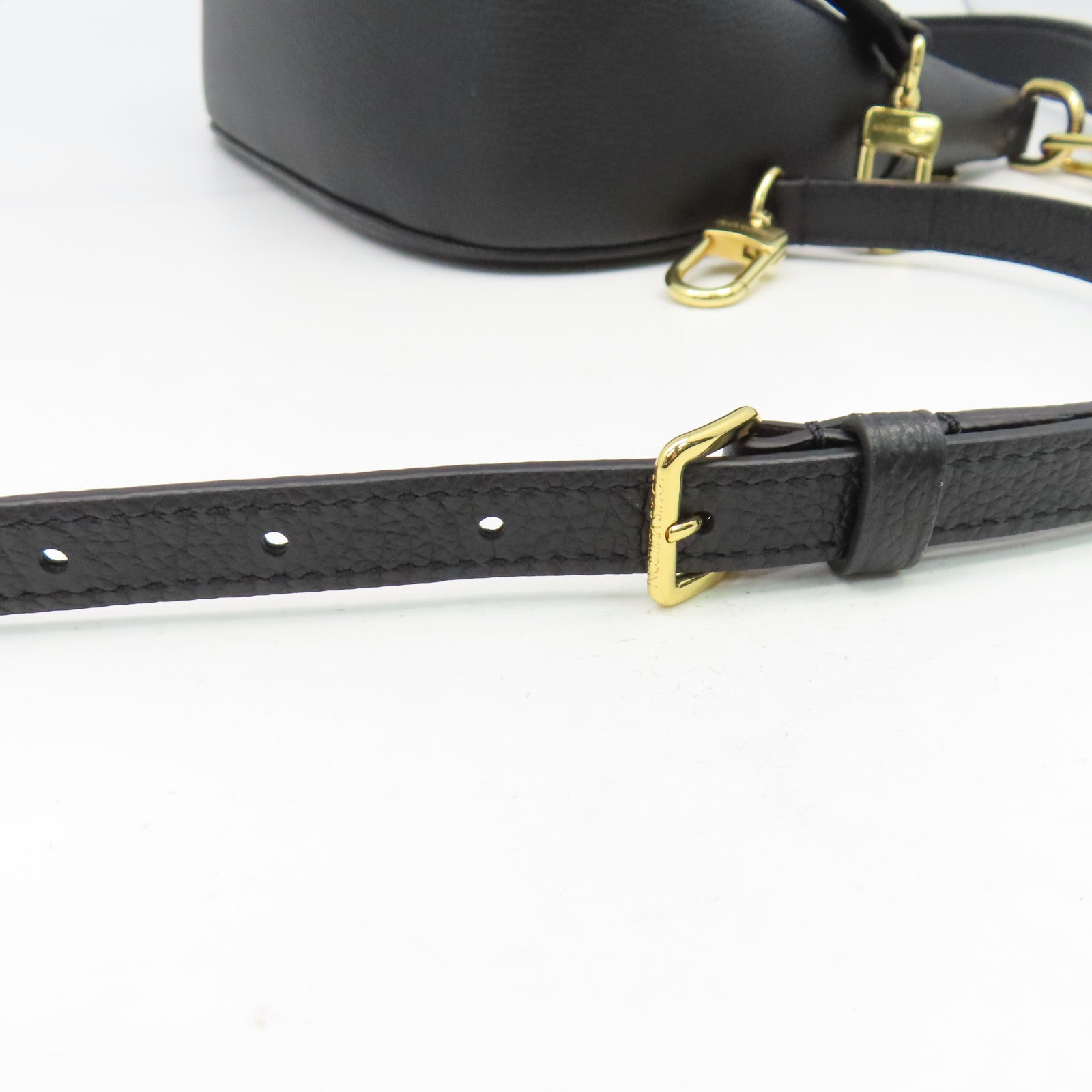 LOUIS VUITTON Monogram Emprinte Bagtelle金扣肩背袋黑色