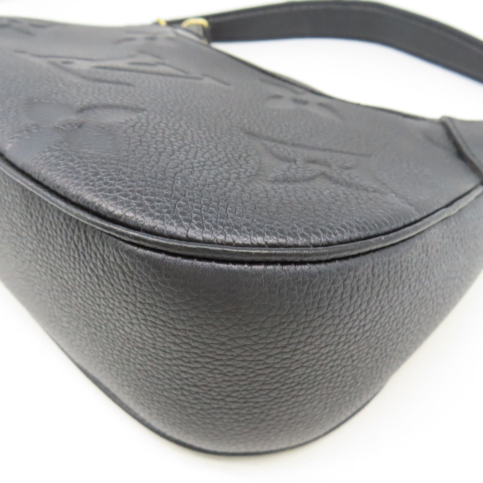 LOUIS VUITTON Monogram Emprinte Bagtelle金扣肩背袋黑色