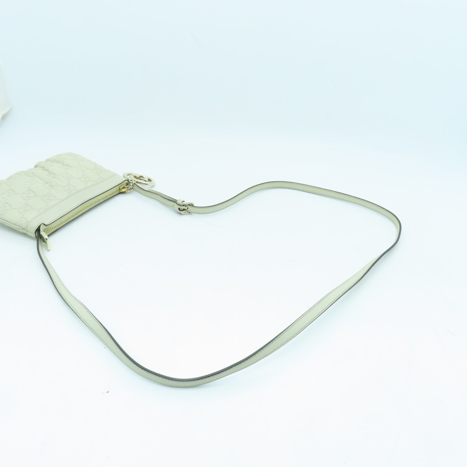 GUCCI 牛皮皮革Shoulder Bag金扣肩背袋白色