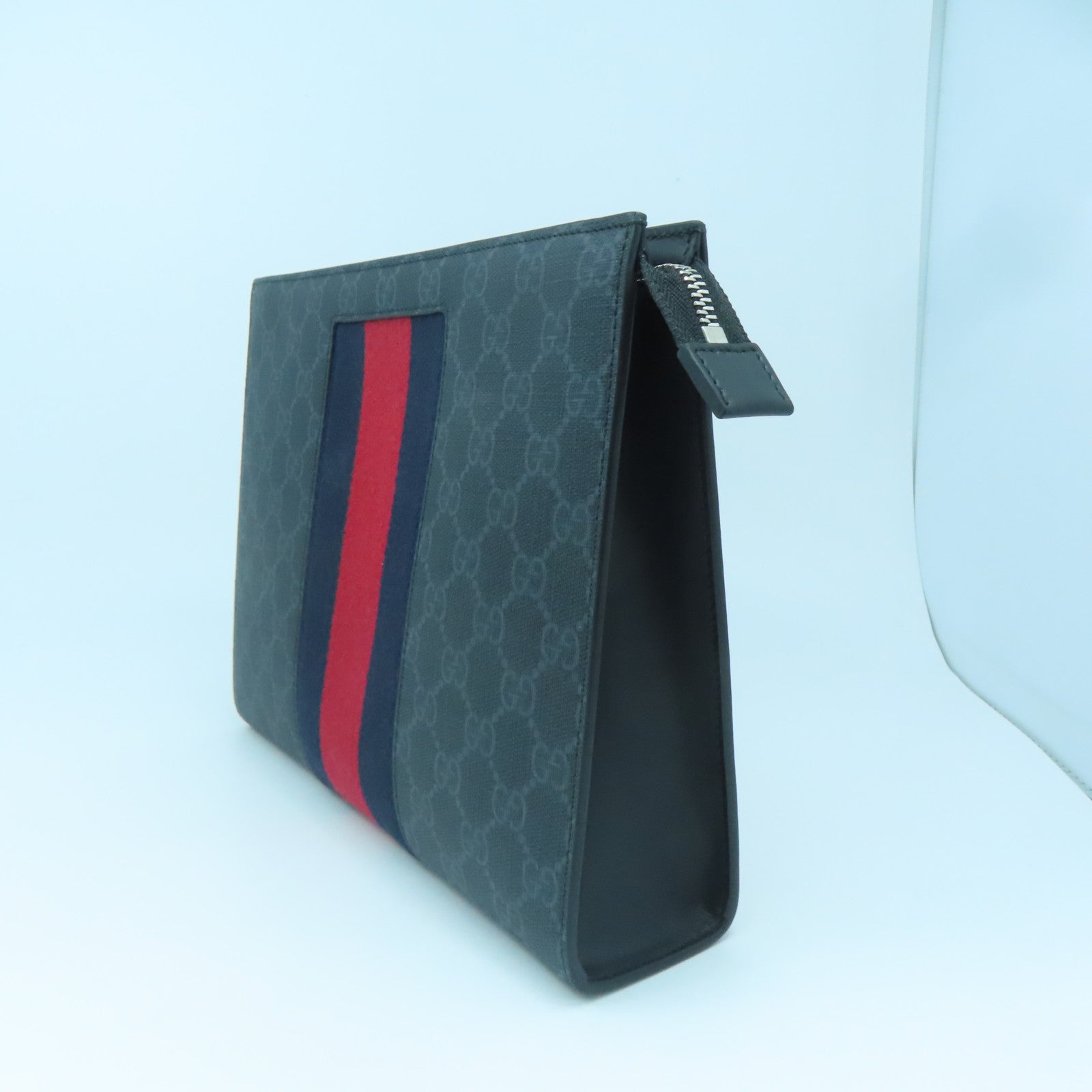 GUCCI Coated Canvas GG Supreme Silver Buckle Clutch Blue