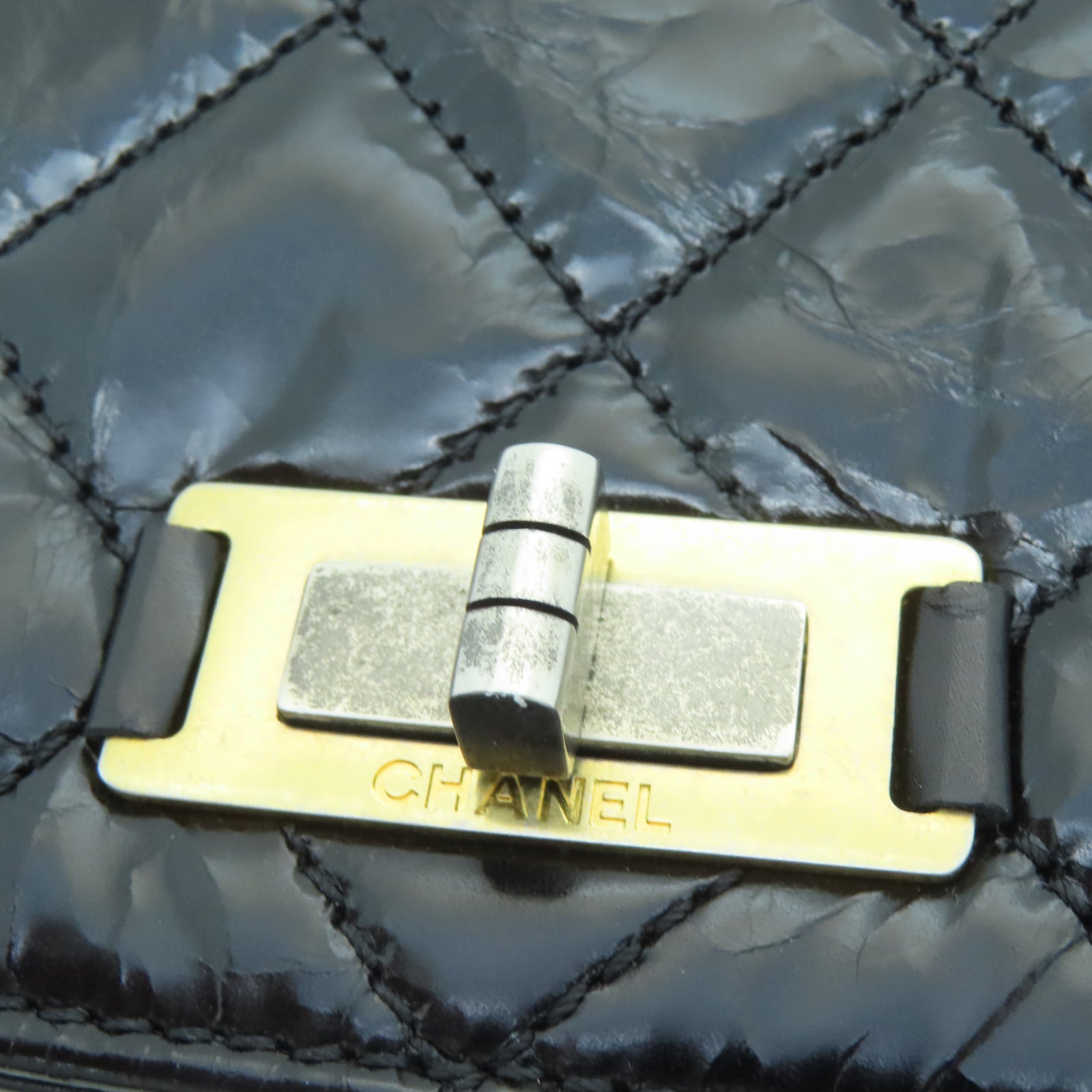 CHANEL Lingge cowhide leather Chain Shoulder gold buckle chain belt handle shoulder bag black