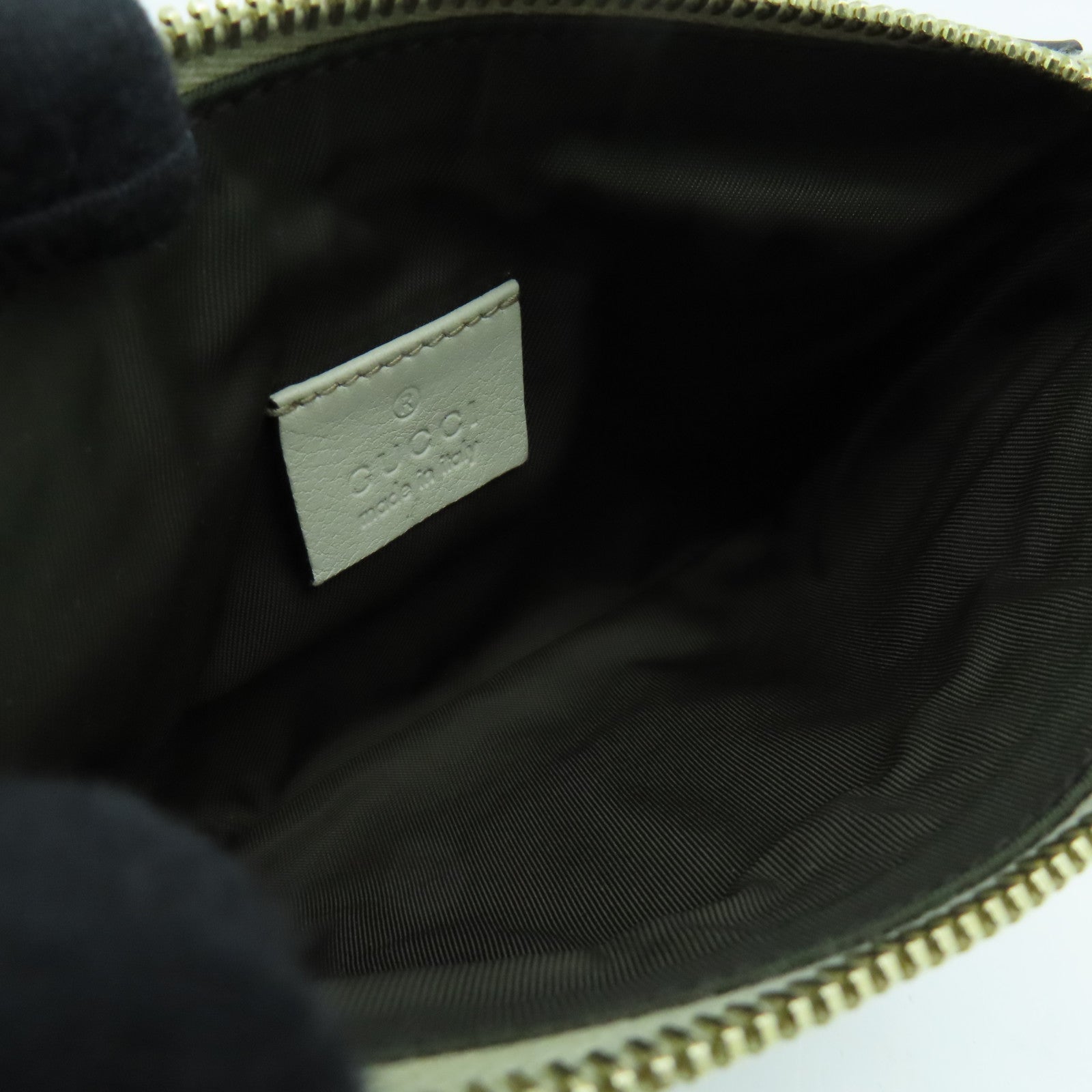 GUCCI 牛皮皮革Shoulder Bag金扣肩背袋白色